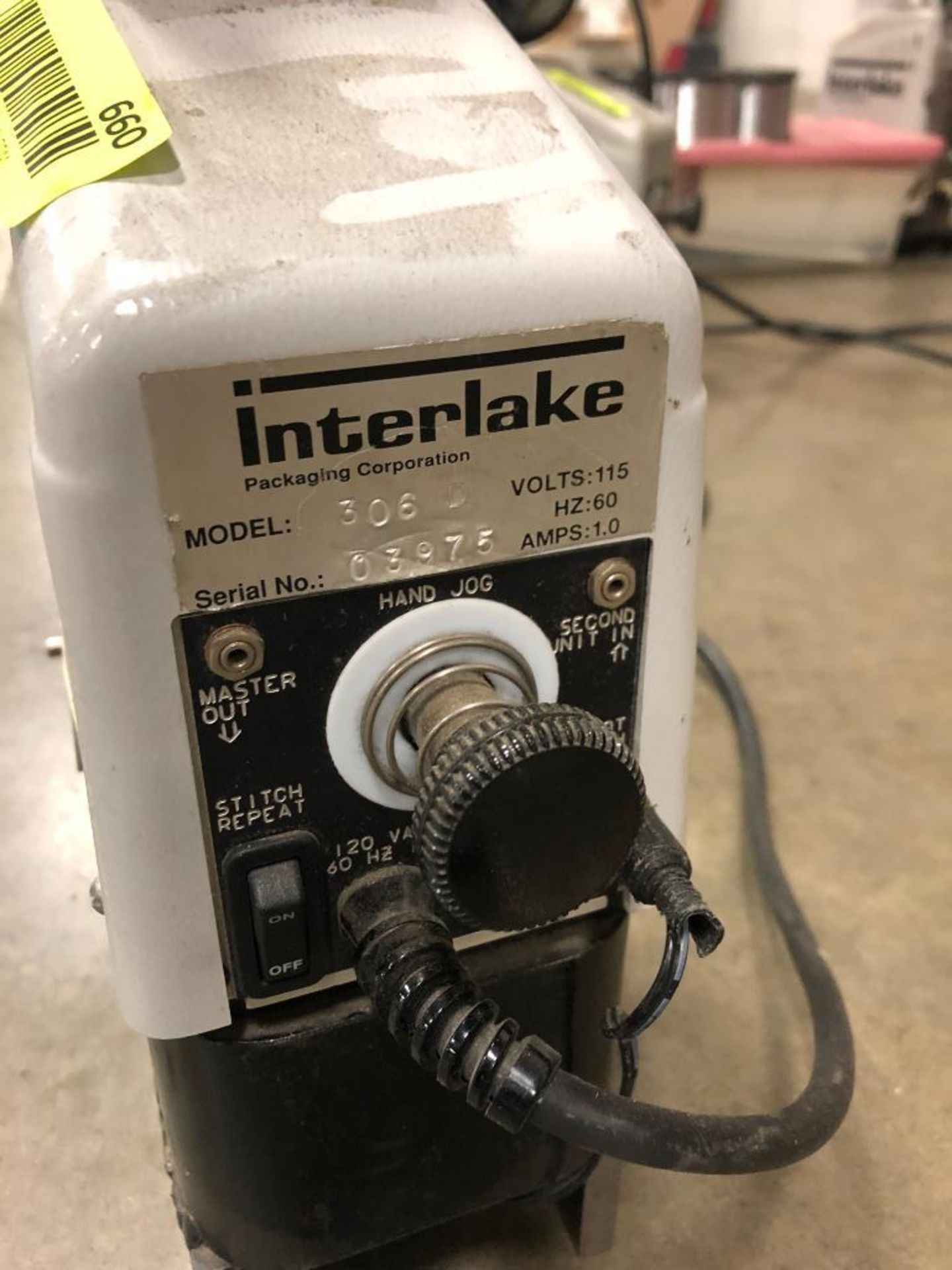 DESCRIPTION STITCHING MACHINE BRAND/MODEL INTERLAKE ADDITIONAL INFORMATION (115 VOLTS) (60 HZ) (1,0 - Image 2 of 2