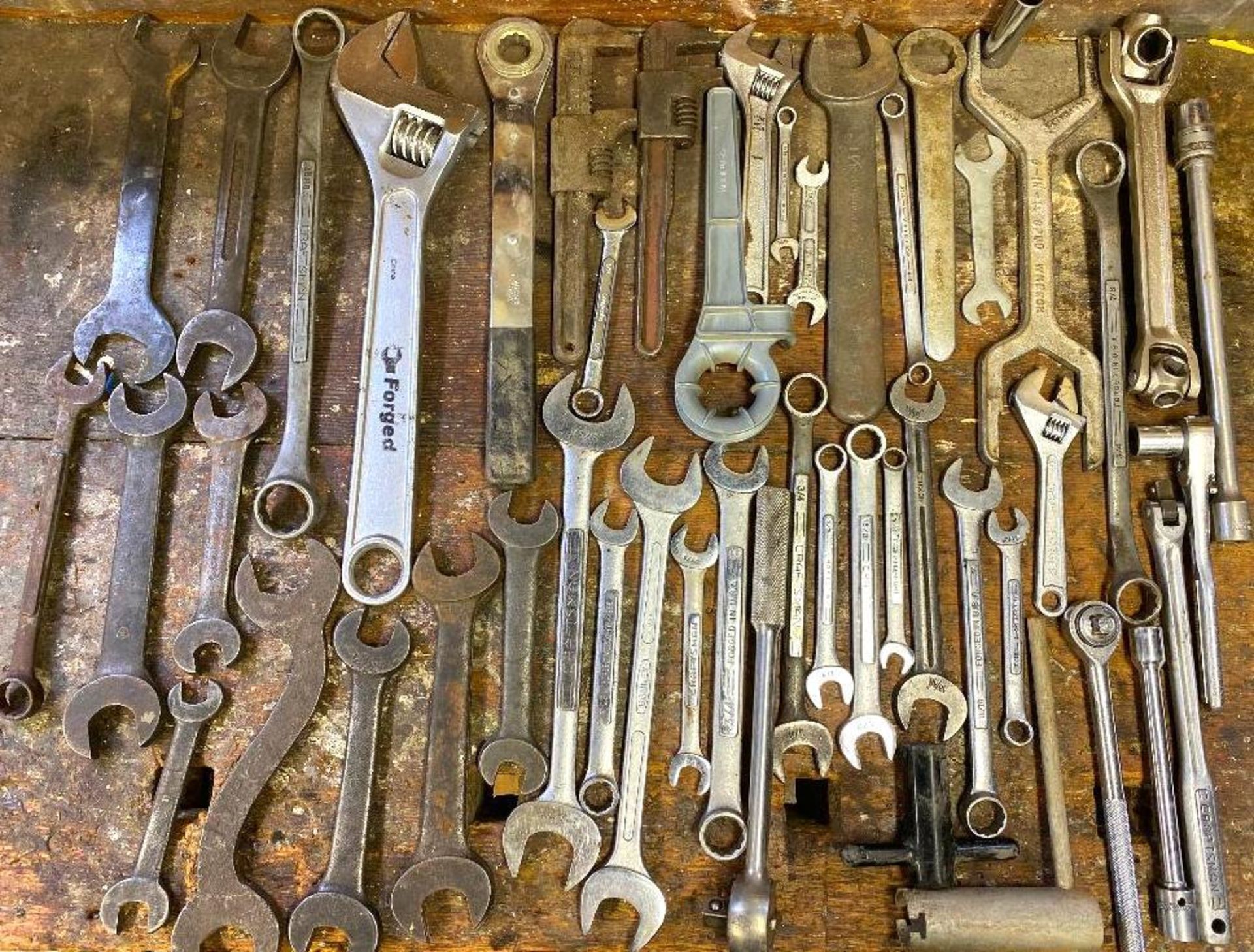 DESCRIPTION ASSORTED WRENCHES AS SHOWN LOCATION BASEMENT THIS LOT IS ONE MONEY QUANTITY 1