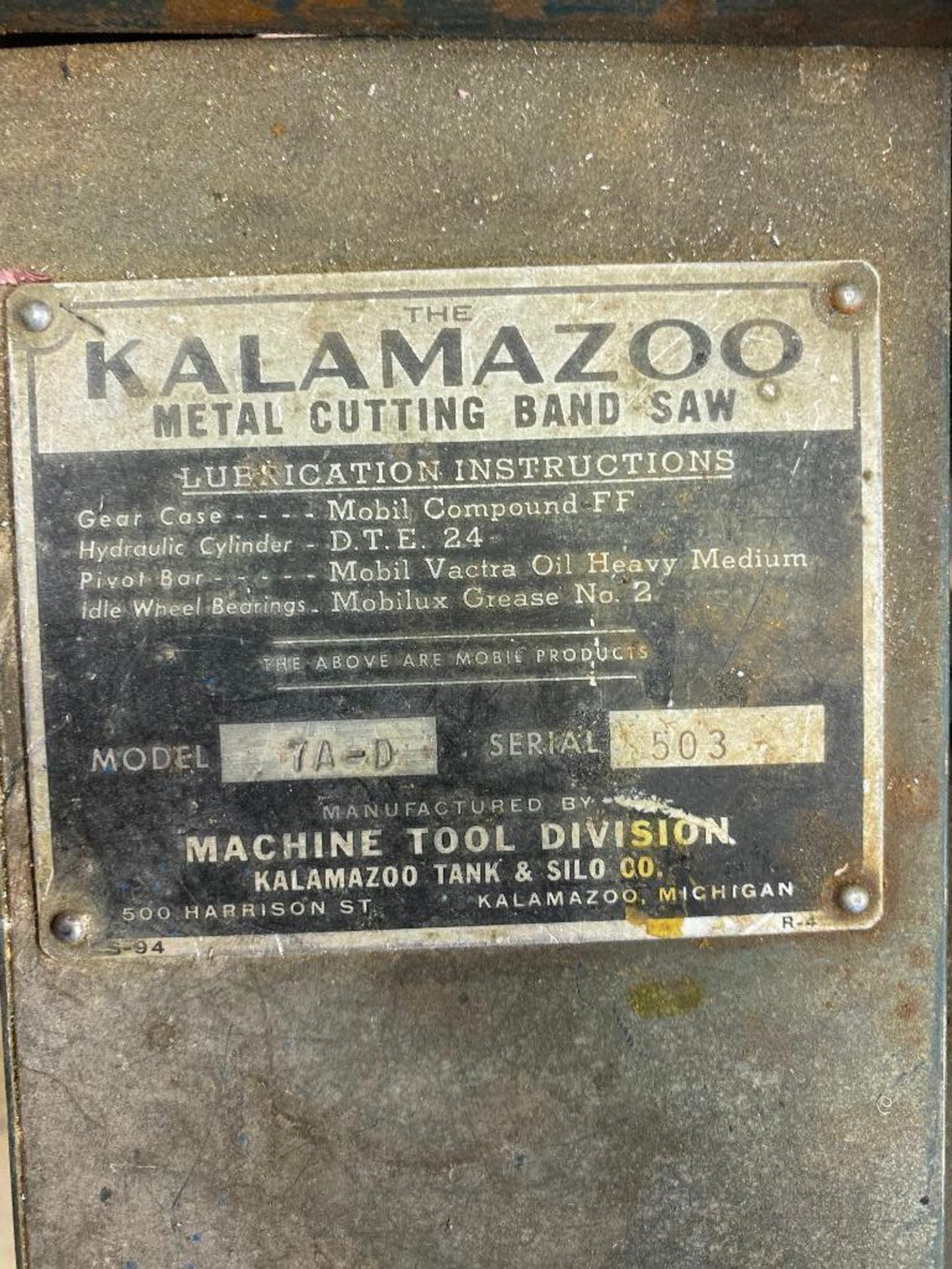 DESCRIPTION KALAMAZOO 7A-D METAL CUTTING BAND SAW BRAND/MODEL KALAMAZOO LOCATION BASEMENT QUANTITY 1 - Image 5 of 5