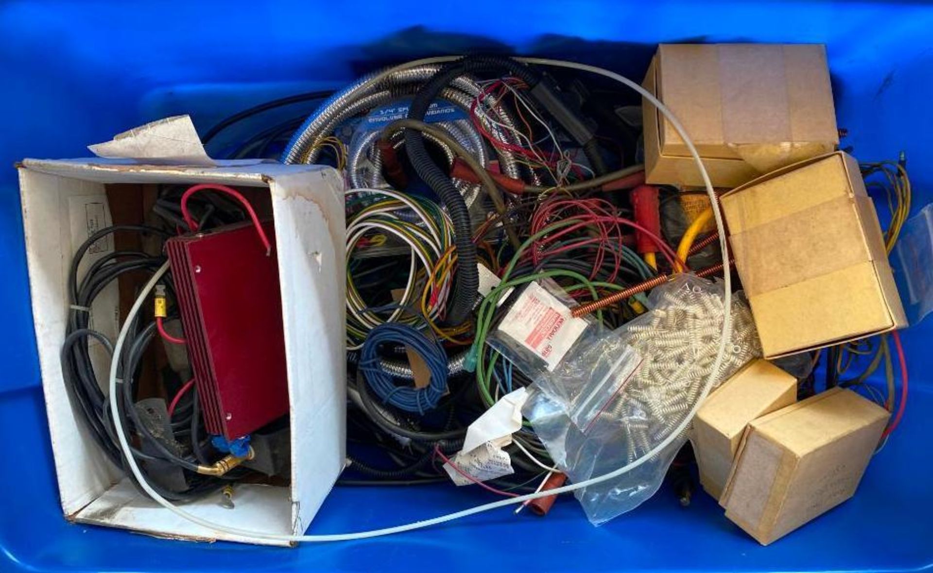 DESCRIPTION ASSORTED RADIO WIRING AND EQUIPMENT AS SHOWN LOCATION GARAGE THIS LOT IS ONE MONEY QUANT