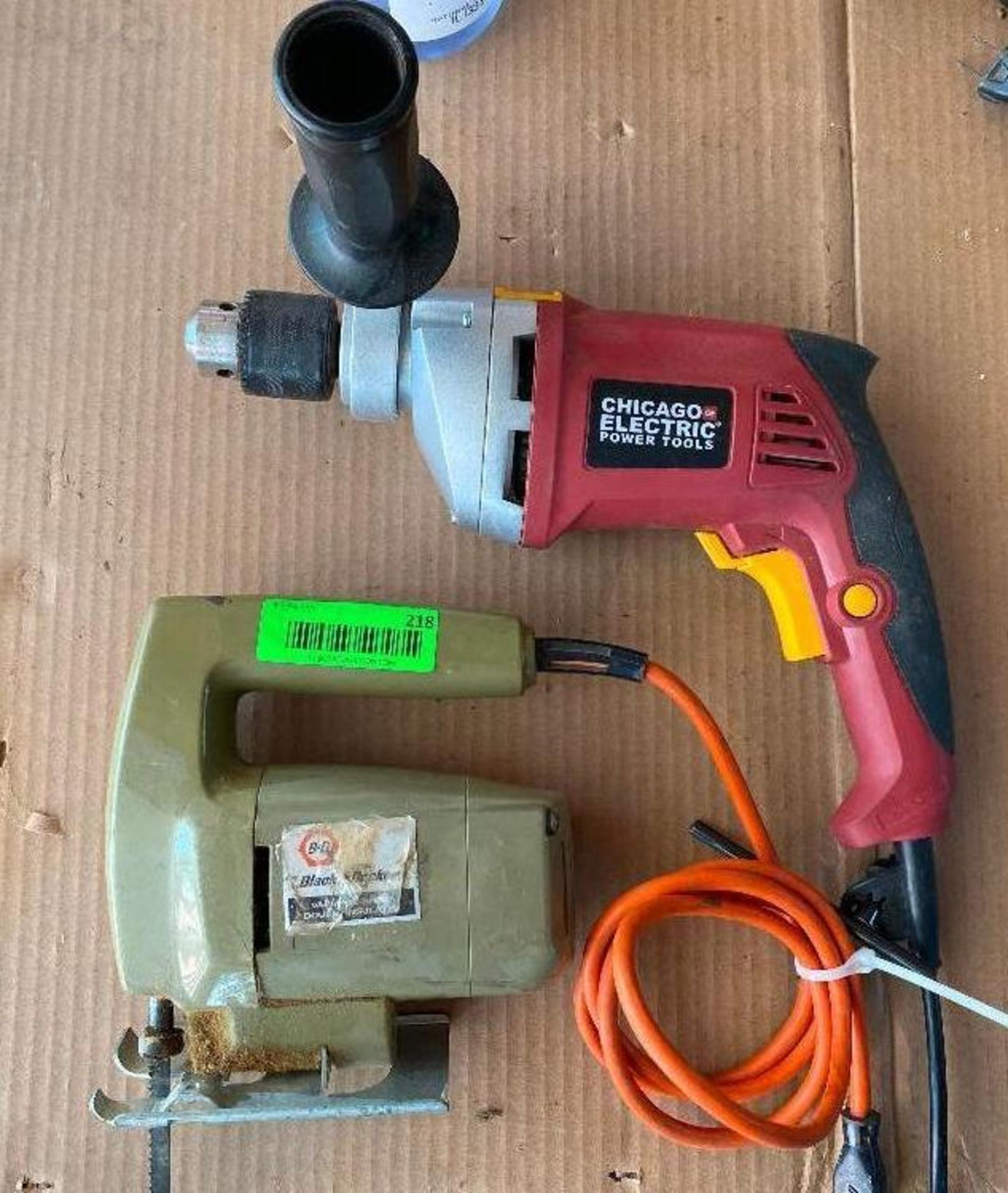 DESCRIPTION CHICAGO ELECTRIC 1/2" HAMMER DRILL & JIG SAW LOCATION GARAGE #1 THIS LOT IS ONE MONEY QU