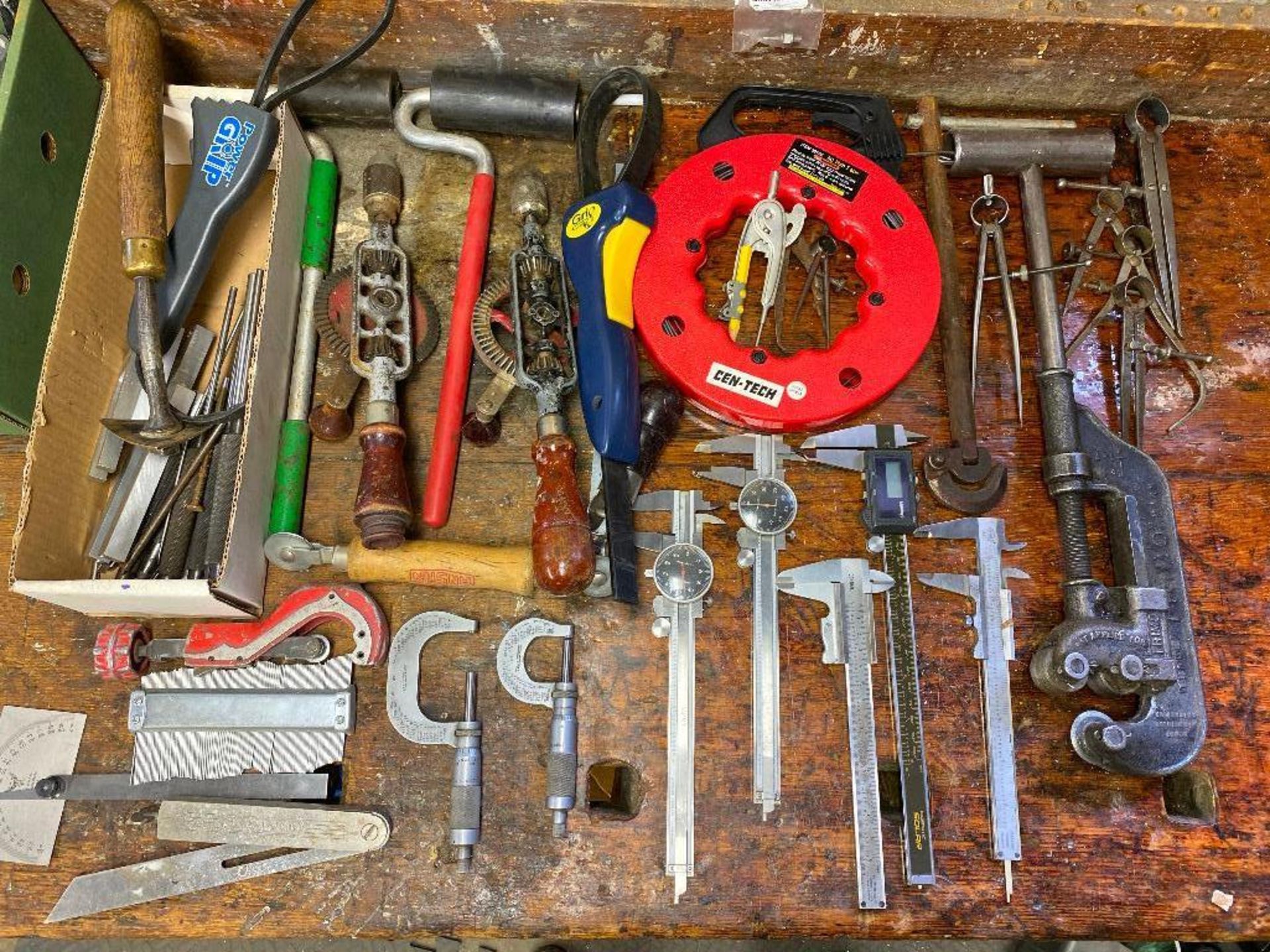 DESCRIPTION ASSORTED TOOLS AS SHOWN LOCATION BASEMENT THIS LOT IS ONE MONEY QUANTITY 1 - Image 4 of 7