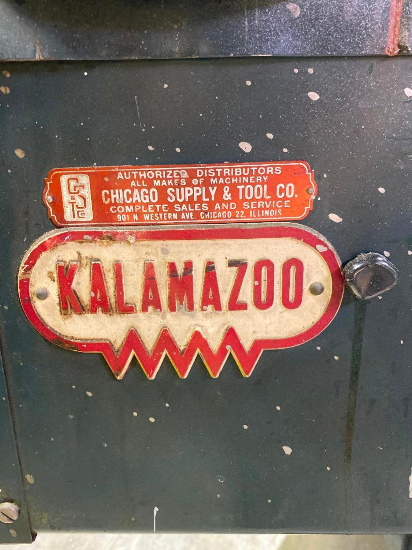 DESCRIPTION KALAMAZOO 7A-D METAL CUTTING BAND SAW BRAND/MODEL KALAMAZOO LOCATION BASEMENT QUANTITY 1 - Image 4 of 5