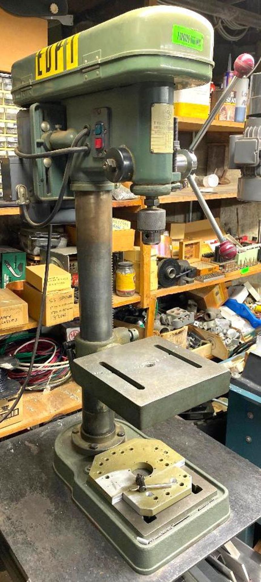 DESCRIPTION JET-13R DRILL PRESS W/ STAND BRAND/MODEL JET 13R LOCATION BASEMENT QUANTITY 1 - Image 2 of 7