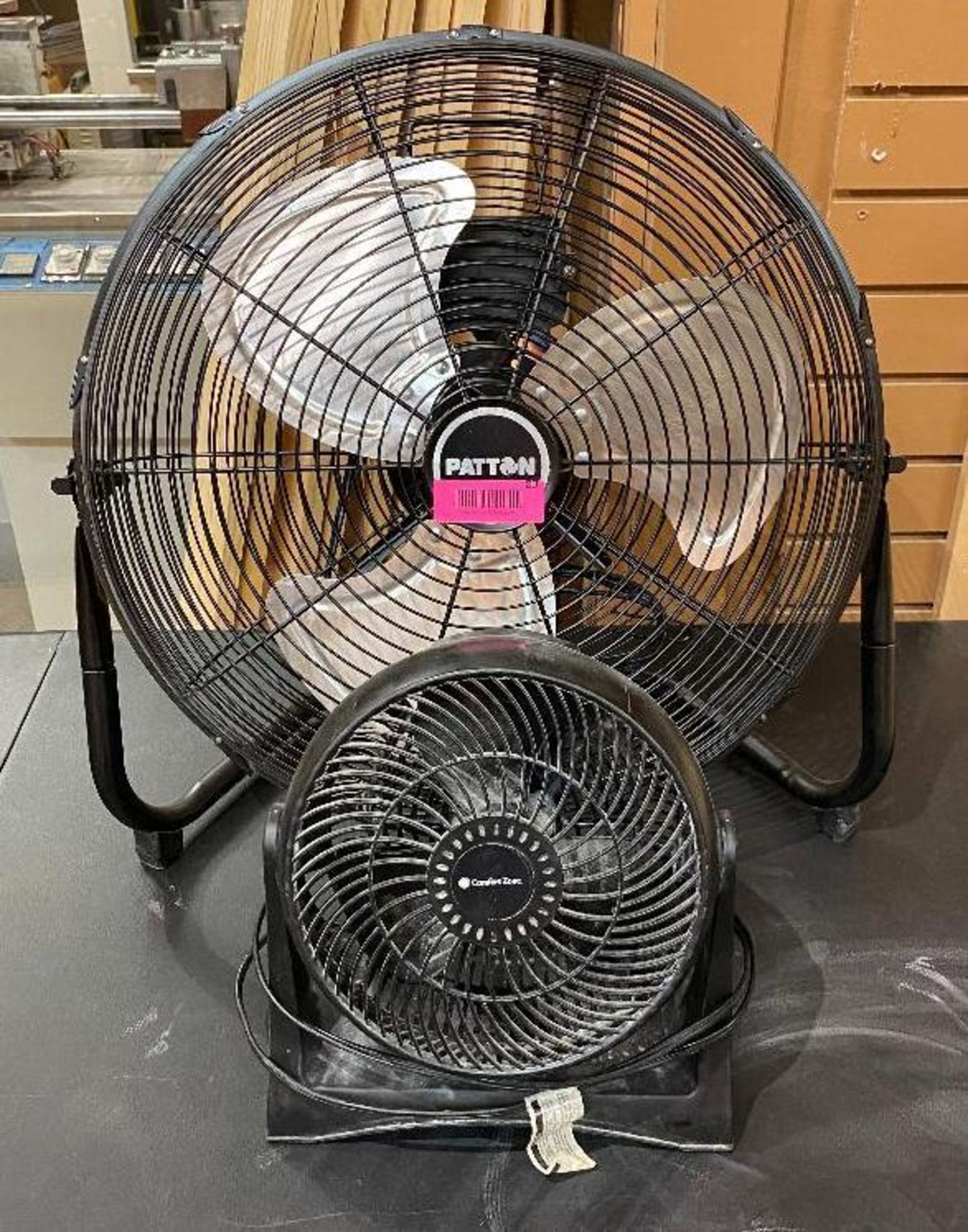 DESCRIPTION ASSORTED FANS AS SHOWN BRAND/MODEL PATTON LOCATION MAIN LOBBY THIS LOT IS ONE MONEY QUAN