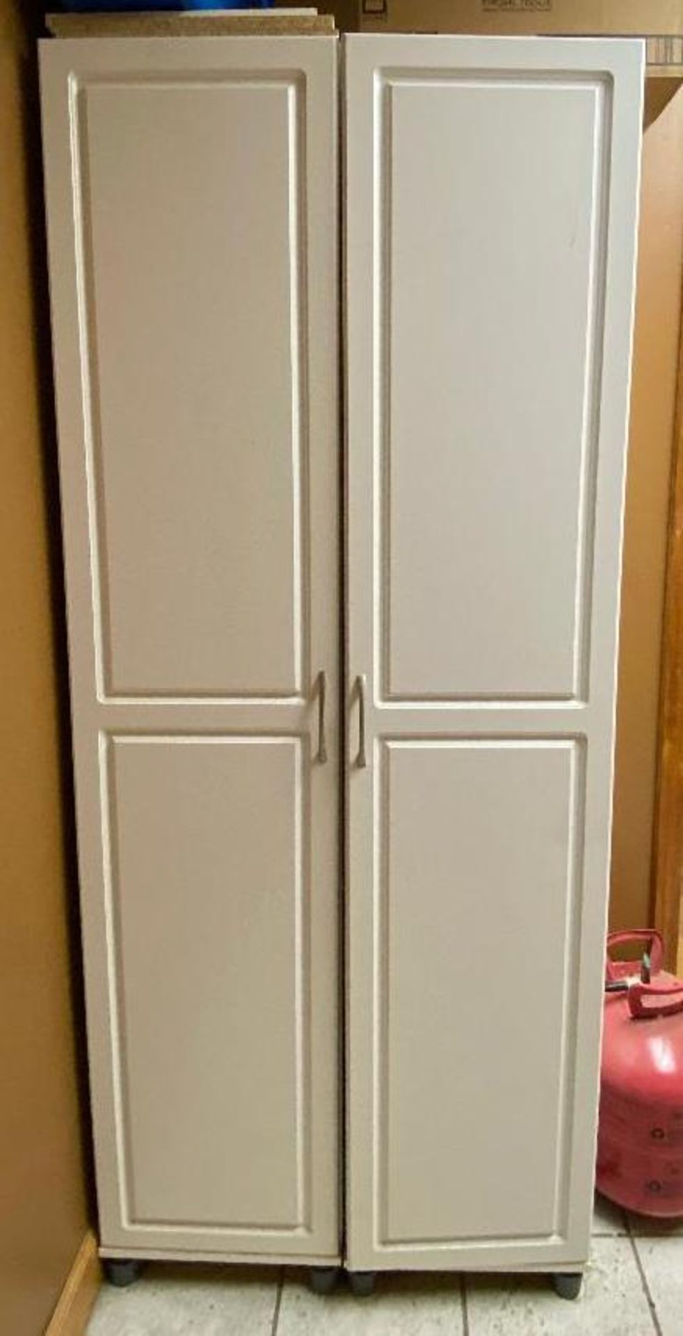 DESCRIPTION 32" X 15" X 75" STORAGE CABINET W/ CONTENTS INCLUDED (ASSORTED CLEANING SUPPLIES, SEE PH