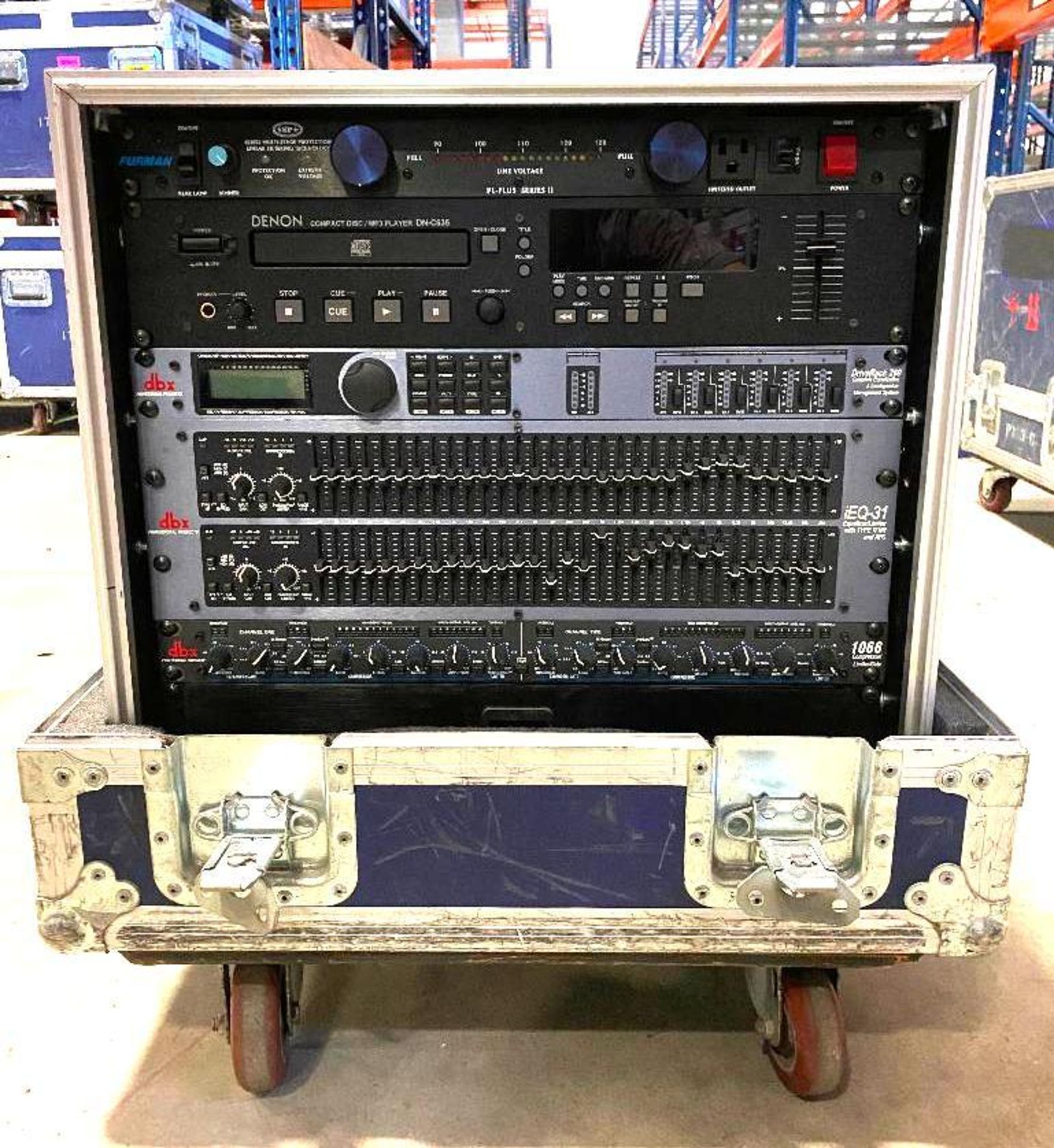 DESCRIPTION AUDIO SERVER RACK W/ ROAD BOX (SEE INFO FOR WHAT KIT INCLUDES) ADDITIONAL INFORMATION IN