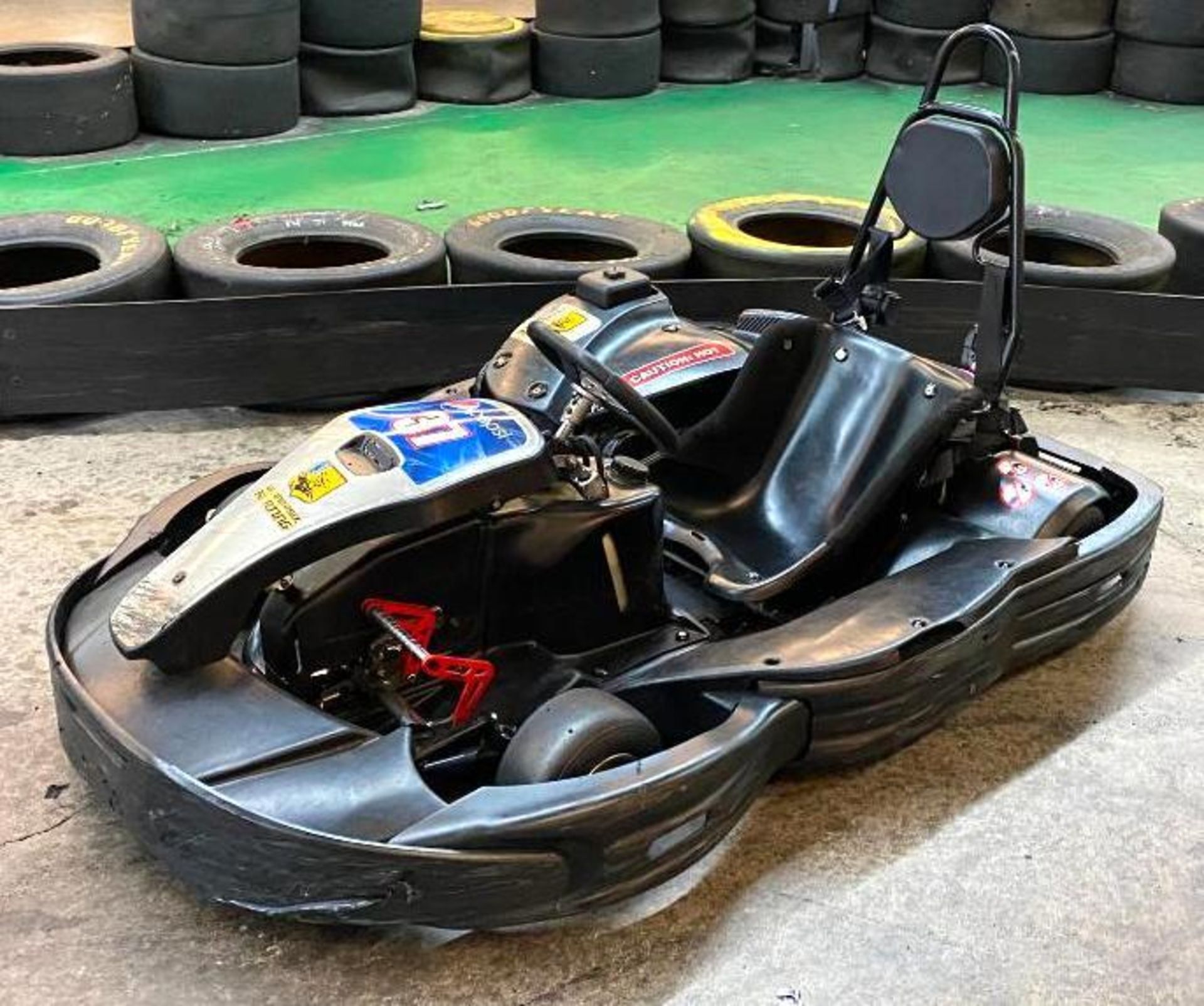 DESCRIPTION: HIGH PERFORMANCE 270 CC GAS POWERED SODI RX8 RACING KART BRAND / MODEL: SODI RX8 RETAIL