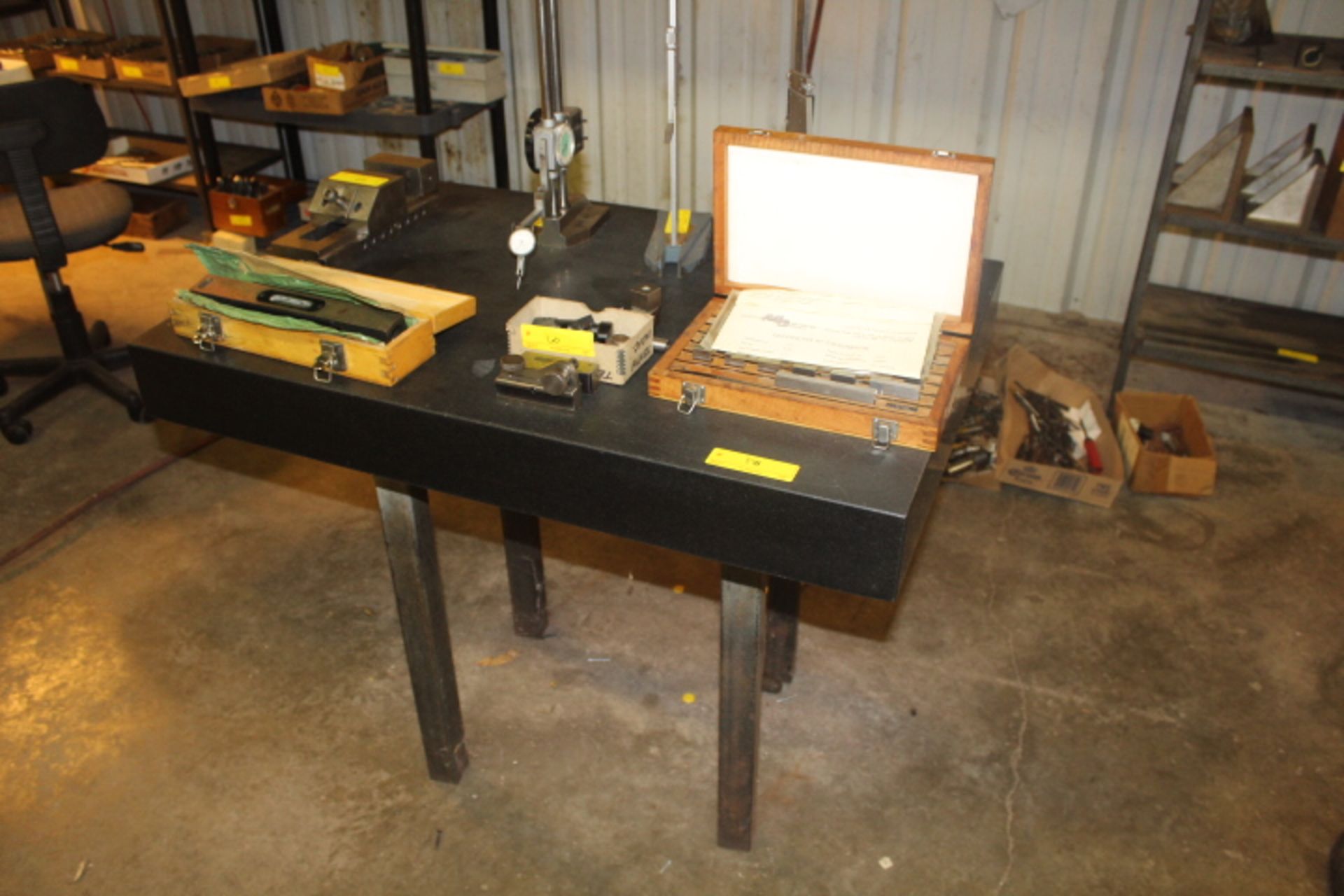 2'X3' SURFACE PLATE ON STAND