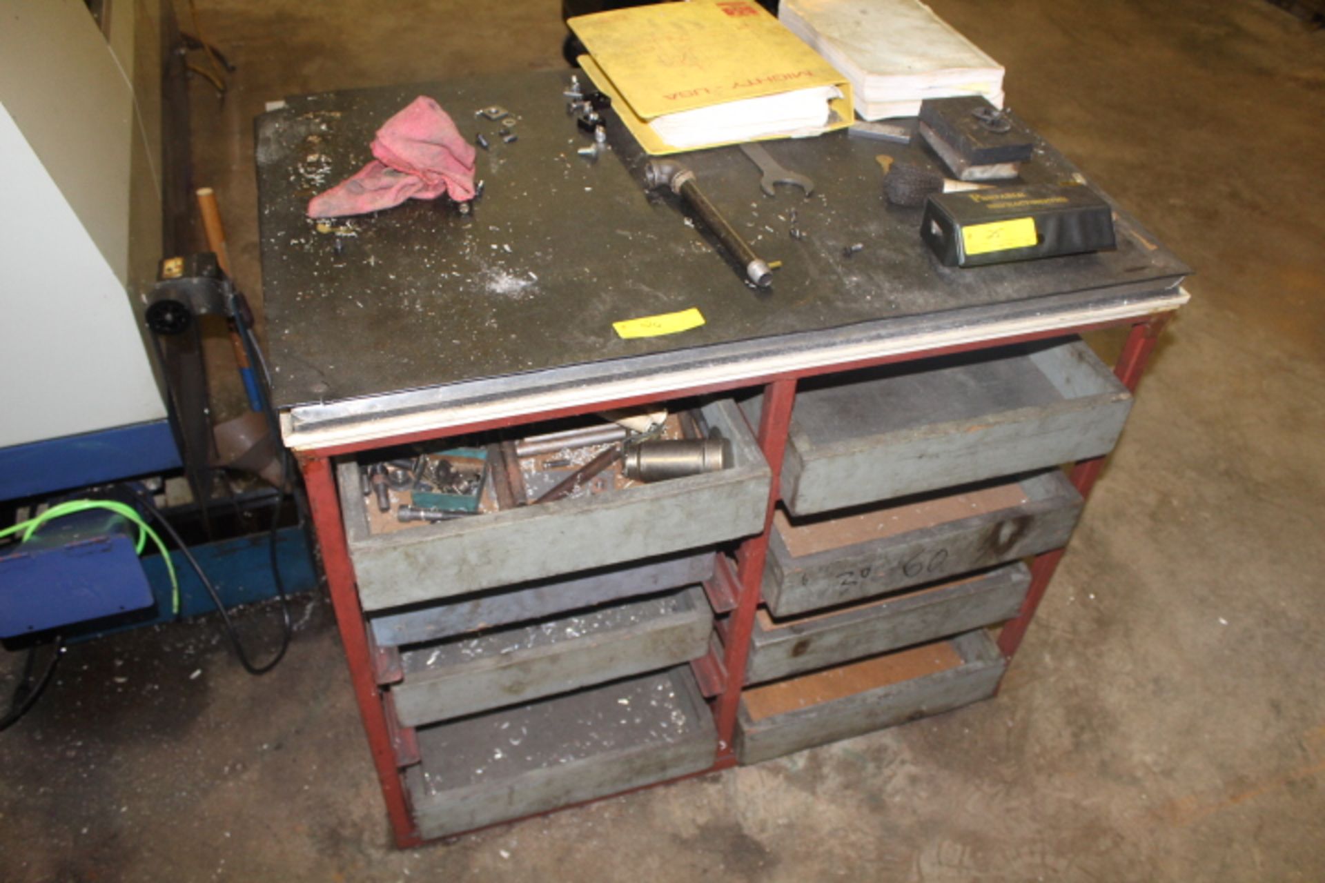 WORK BENCH WITH SLIDE OUT DRAWERS