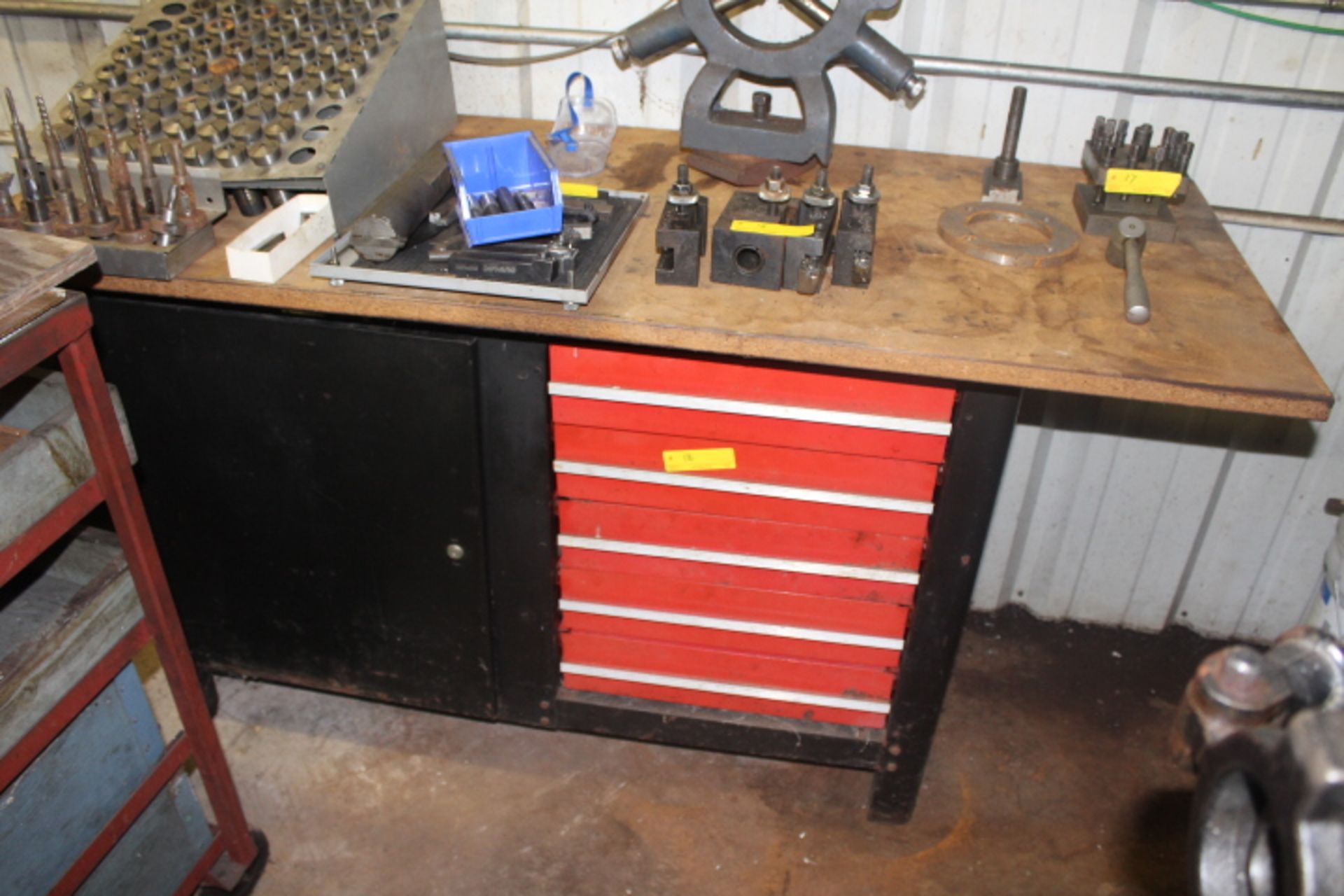 TOOL BOX CABINET