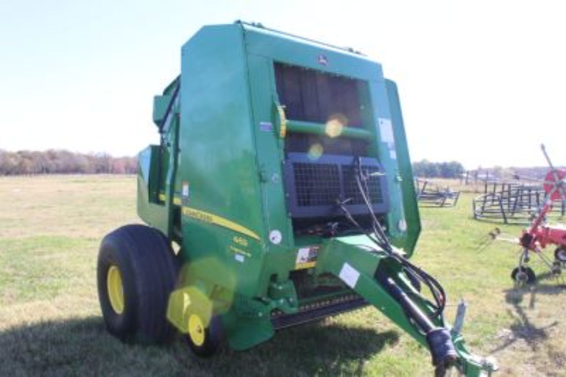 2017 JOHN DEERE 469 SILAGE HAY BALER - Image 2 of 7