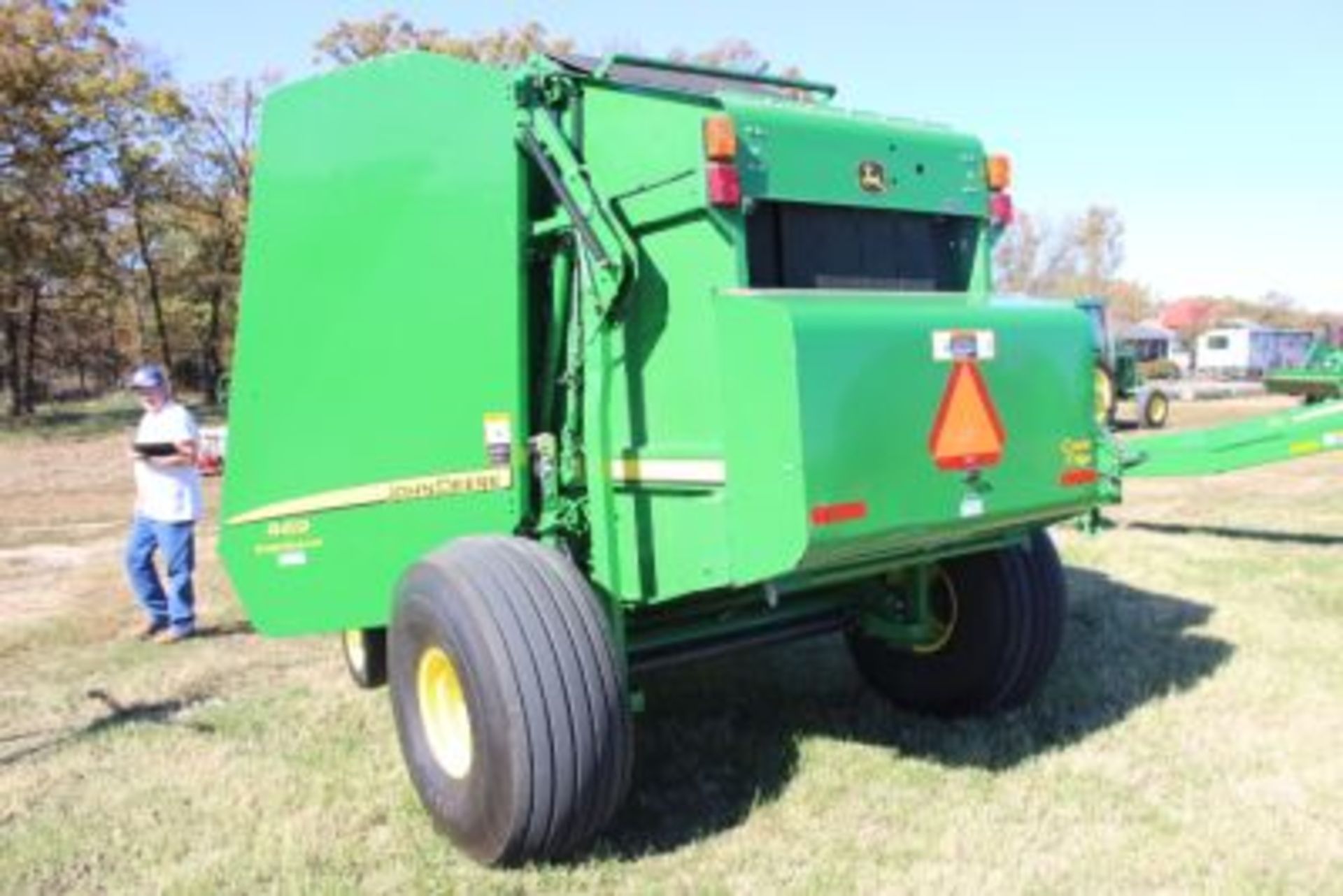 2017 JOHN DEERE 469 SILAGE HAY BALER - Image 6 of 7