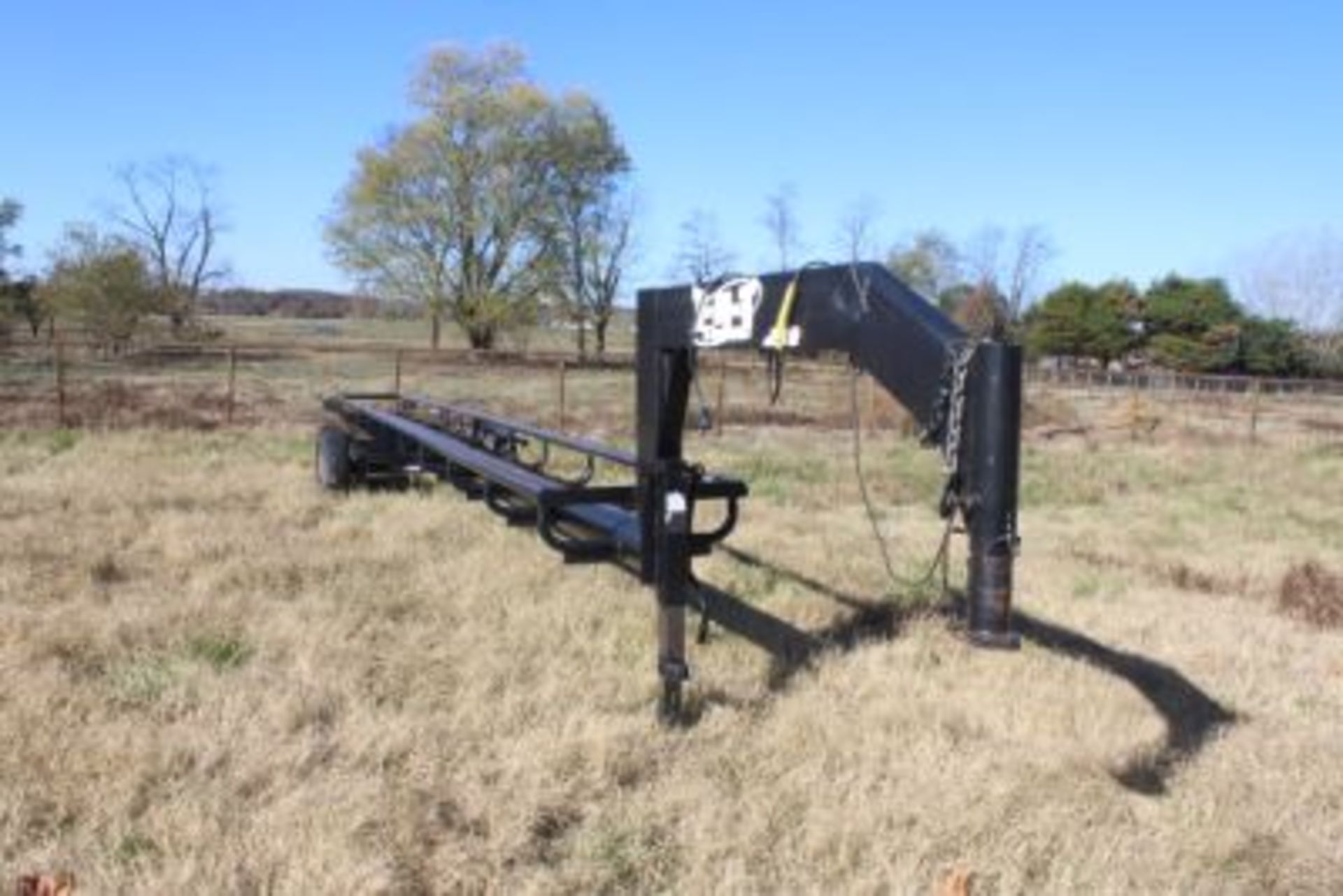 TNT 37' ROUND BAIL HAY TRAILER. GOOD TIRES