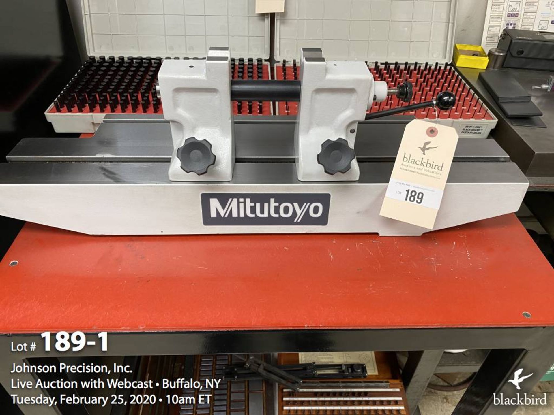 Mitutoyo 967-204-10-17.7" bench center