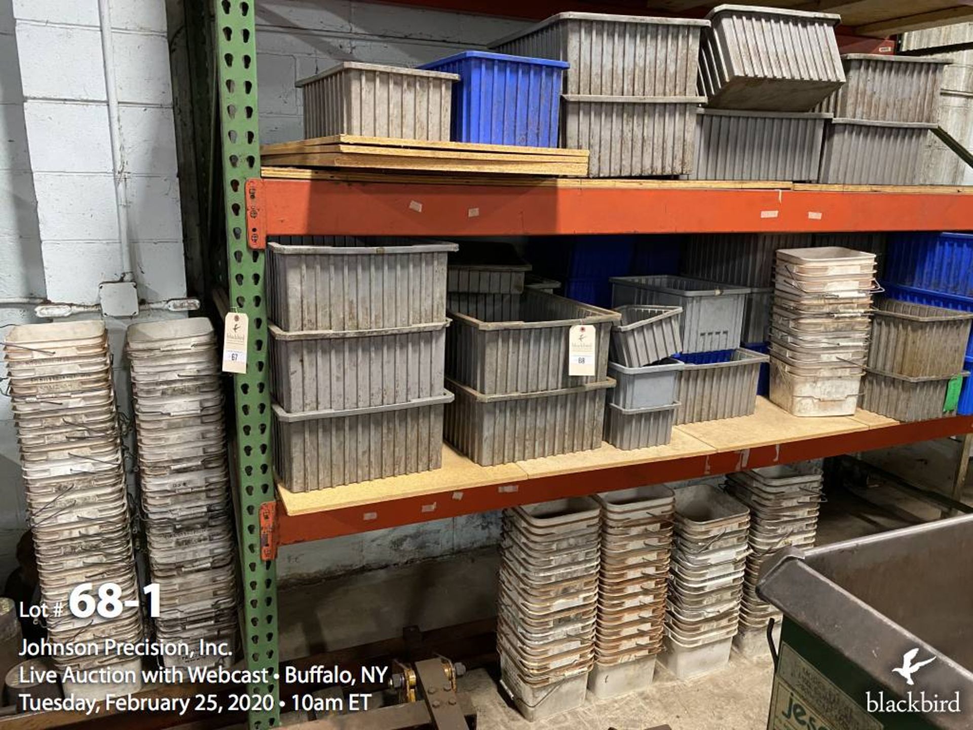 Lot- Plastic bins