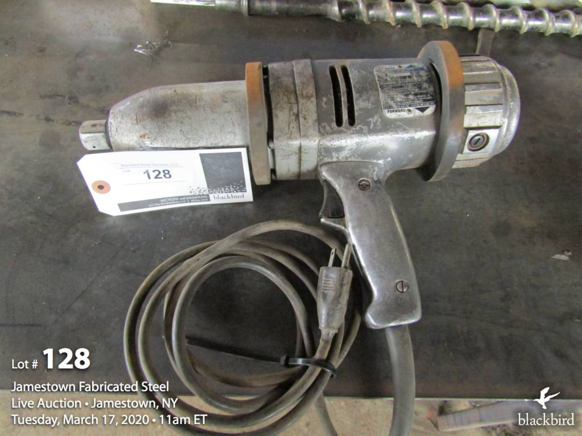 3/4" impact wrench 115v.