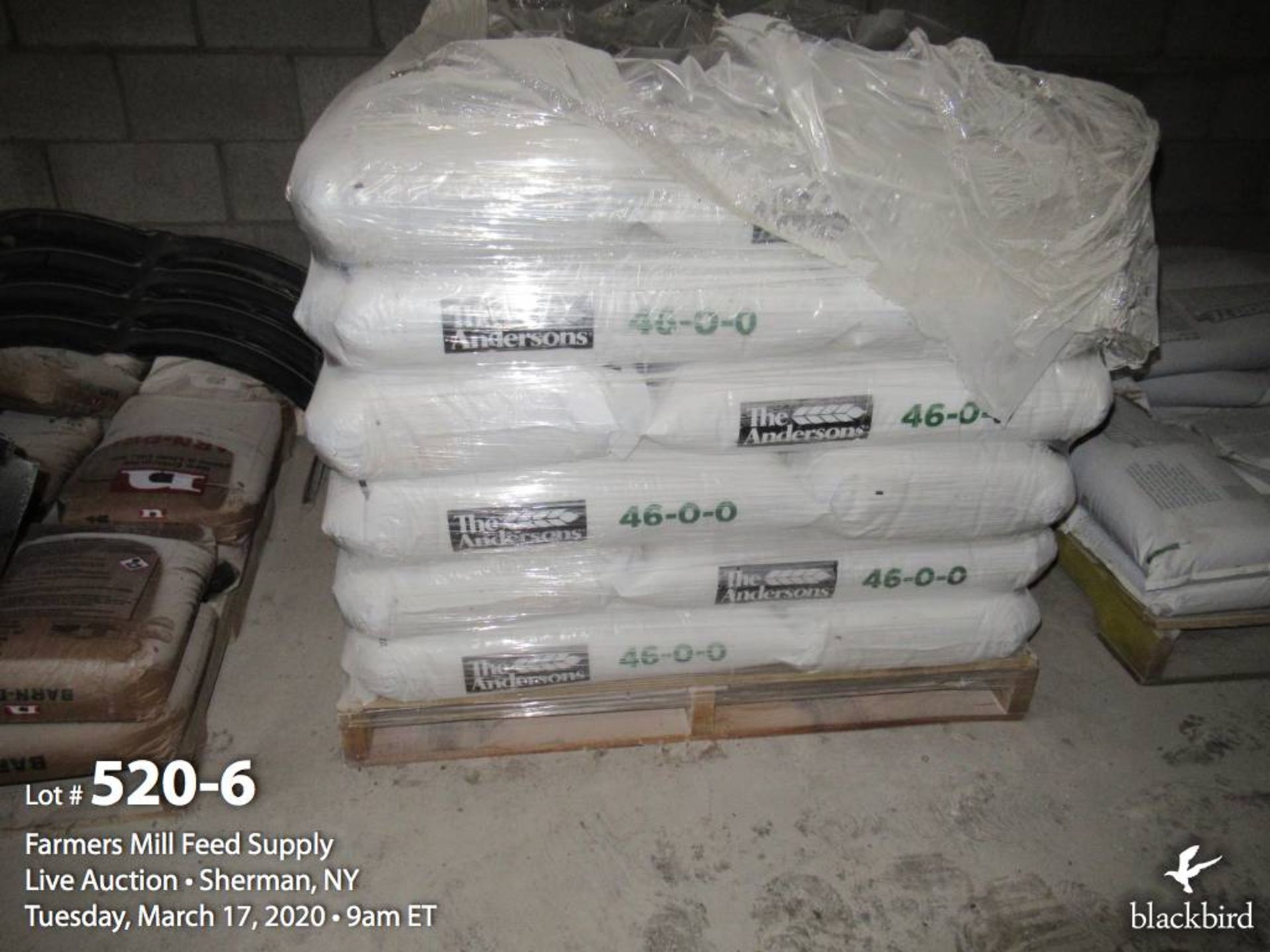 contents of room assorted types of fertilizer, etc. - Image 7 of 7