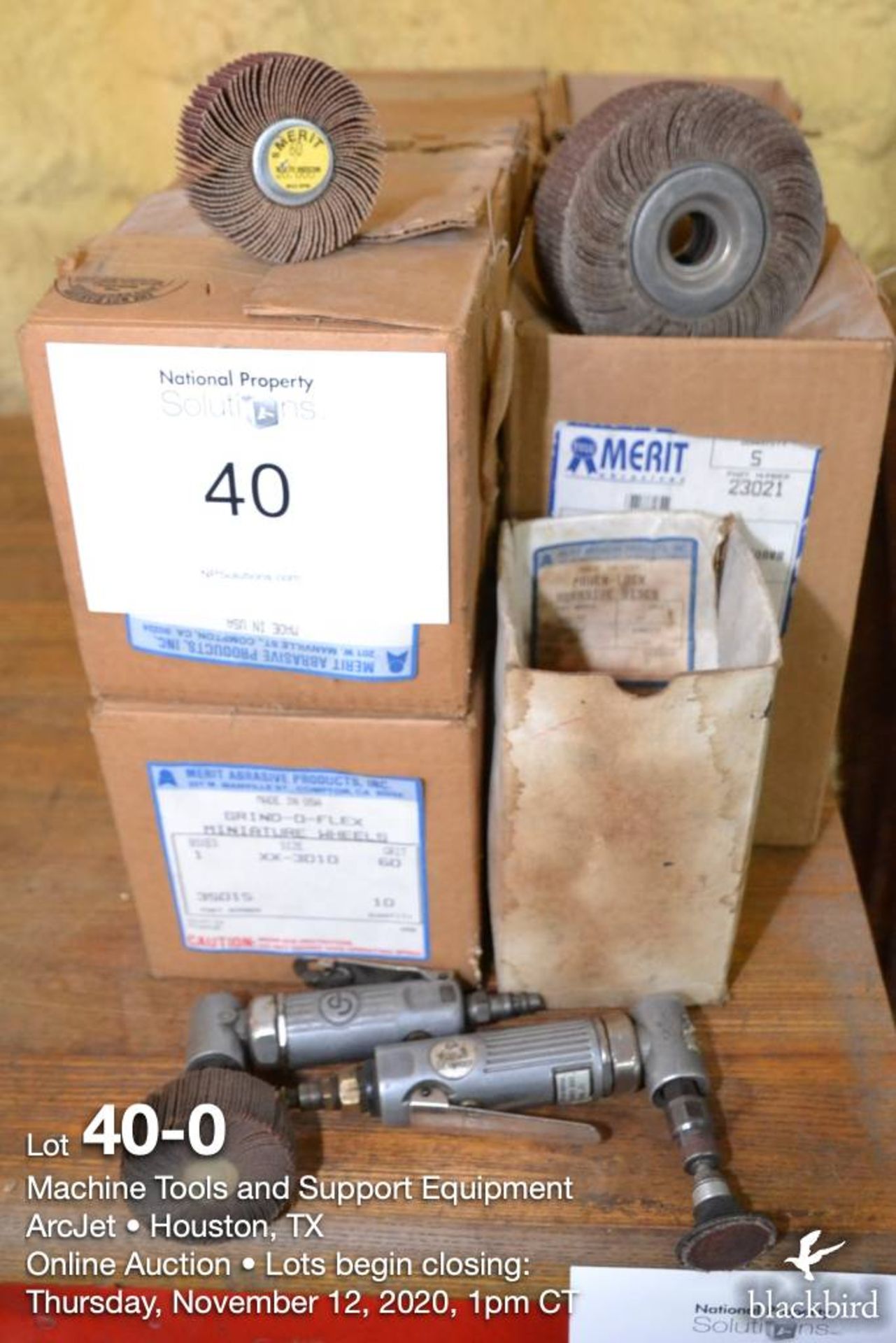 (Lot):-Abrasive wheels 6 in & 3 in diameter 60 & 50 grit w/2 pneumatic fight angle die grinders