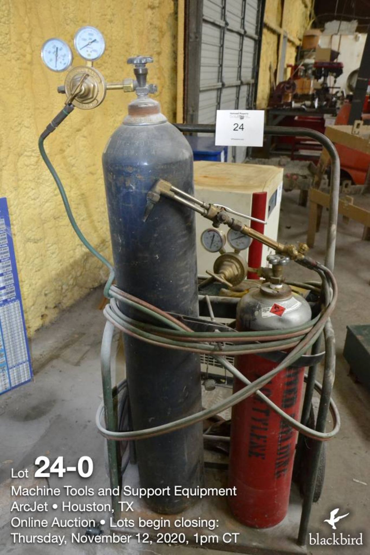 Oxygen and Acetylene cutting torch set (victor) w/hoses, gauges, bottles and cart