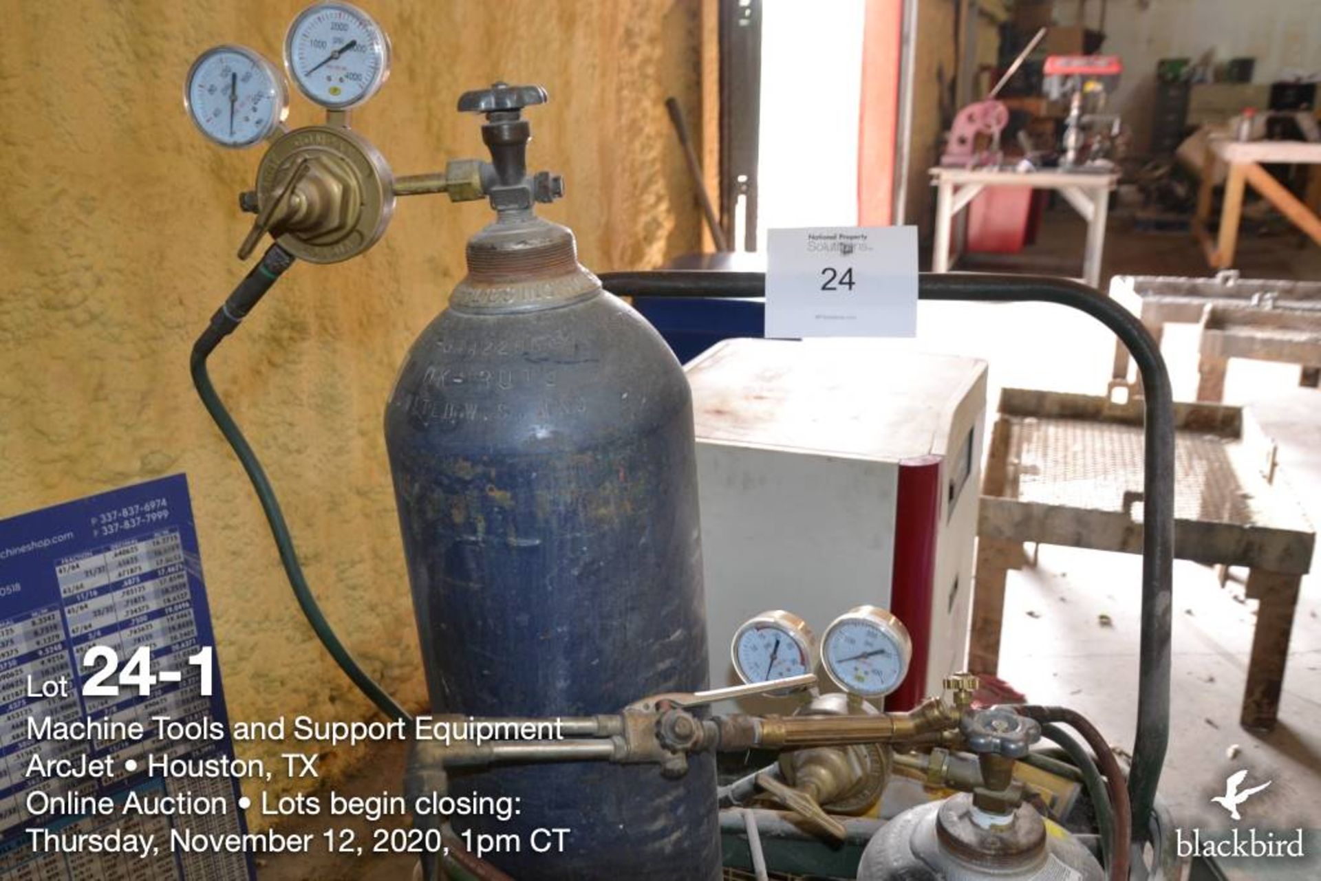 Oxygen and Acetylene cutting torch set (victor) w/hoses, gauges, bottles and cart - Image 2 of 2
