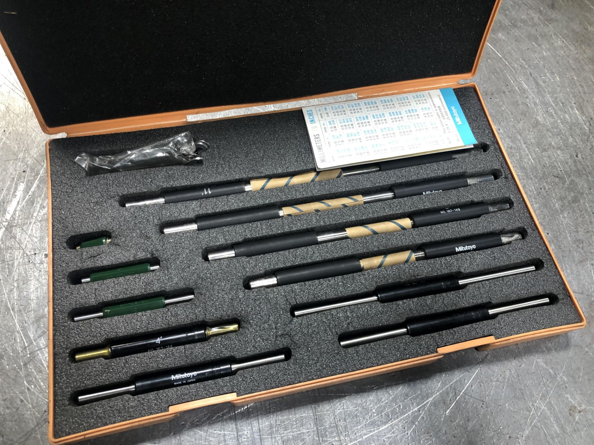 Mitutoyo 1 - 11" Micrometer Calibration Set