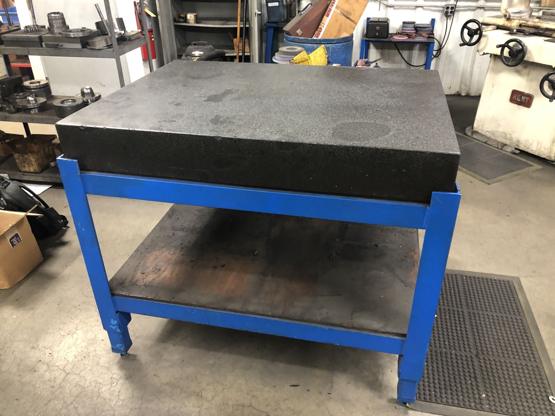 48" x 36" GRANITE PLATE WITH STAND - Image 2 of 5