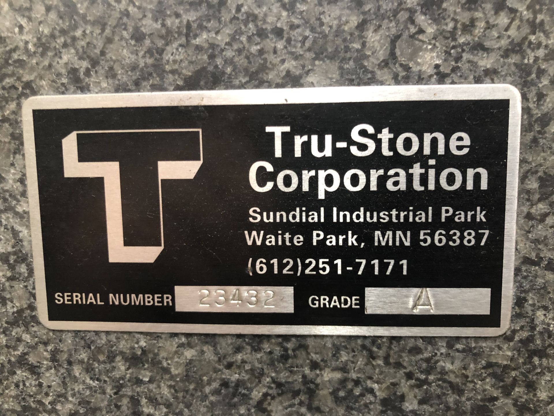 12" x 6" x 9" Tru-Stone Granite Step Block - Image 4 of 4