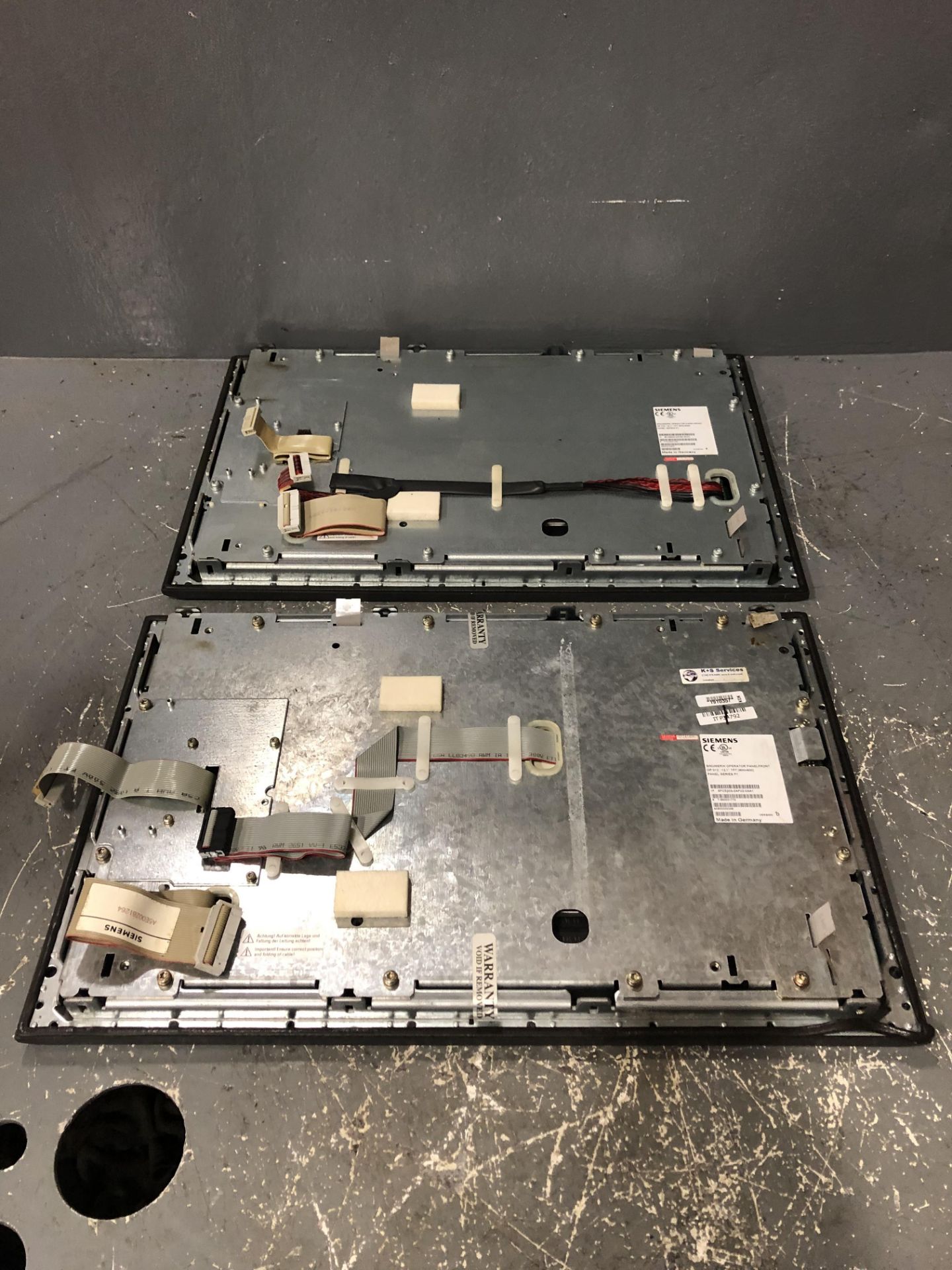 (2) - SIEMENS 6FC5203-0AF02-0AA1_SINUMERIK OPERATOR PANELFRONTS - Image 2 of 3