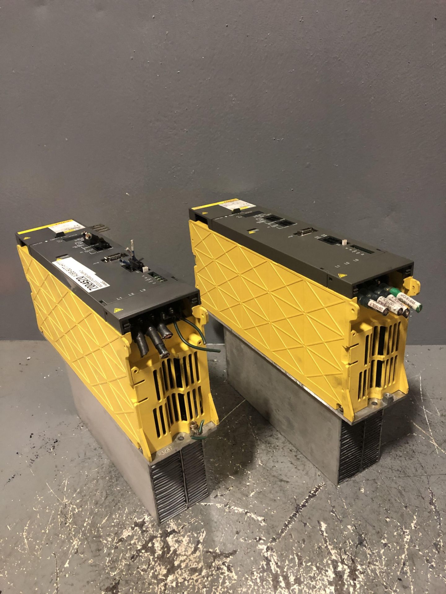 (2) FANUC A06B-6077-H111 POWER SUPPLY MODULES - Image 3 of 4