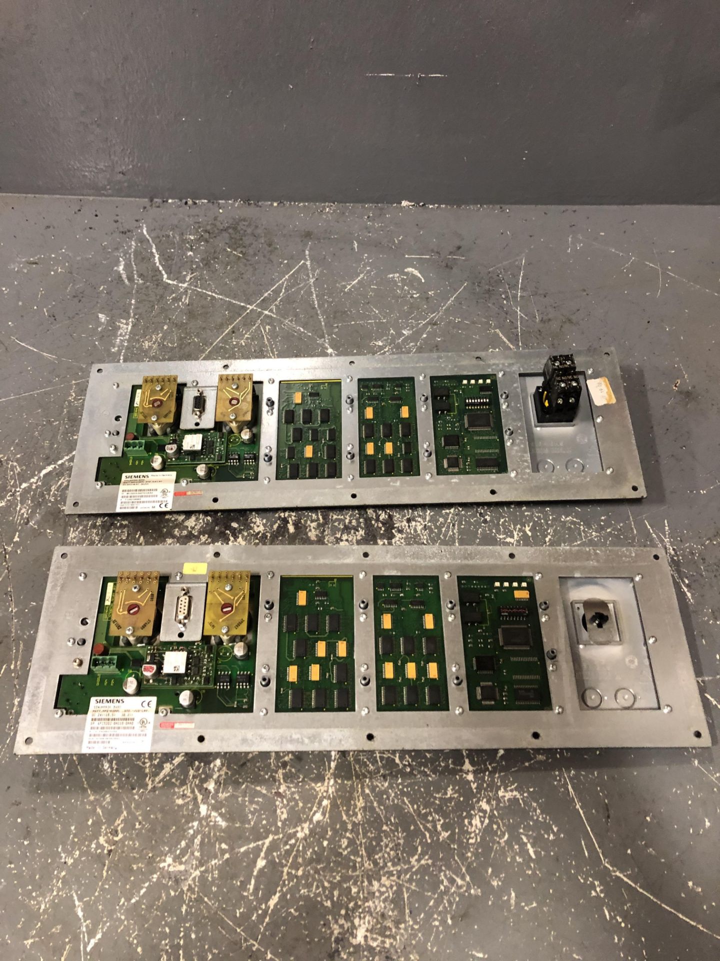 (2) SIEMENS 6FC5203-0AD10-0AA0_SINUMERIK 840D PANELS - Image 2 of 4