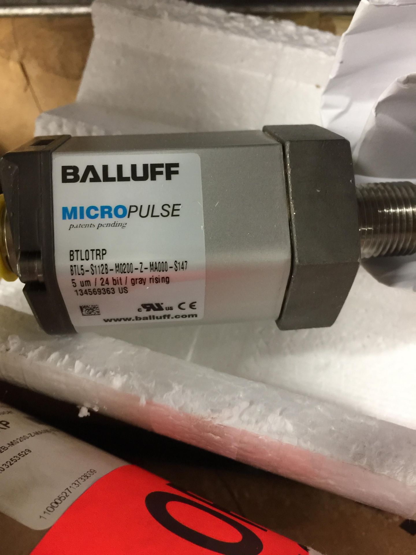 Lot of 6 *NEW IN BOX* Balluff Micropulse Linear Position Sensors - Image 6 of 6