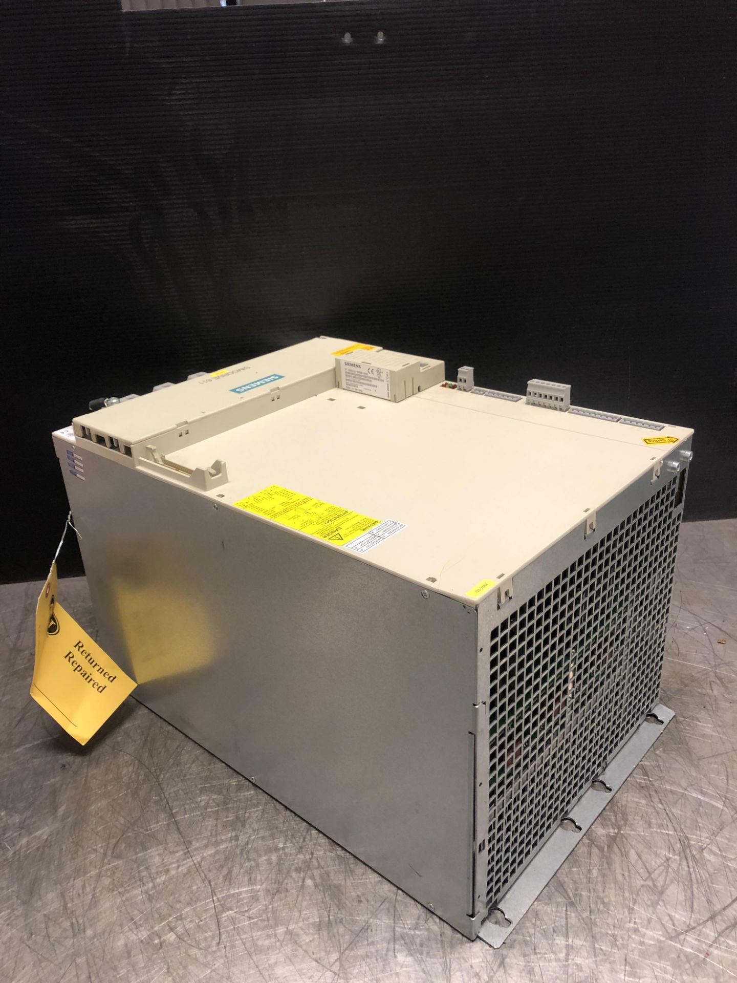 SIEMENS 6SN1145-1BA01-0DA1_VER. E_SIMODRIVE E/R MODUL INT. 55/71 KW