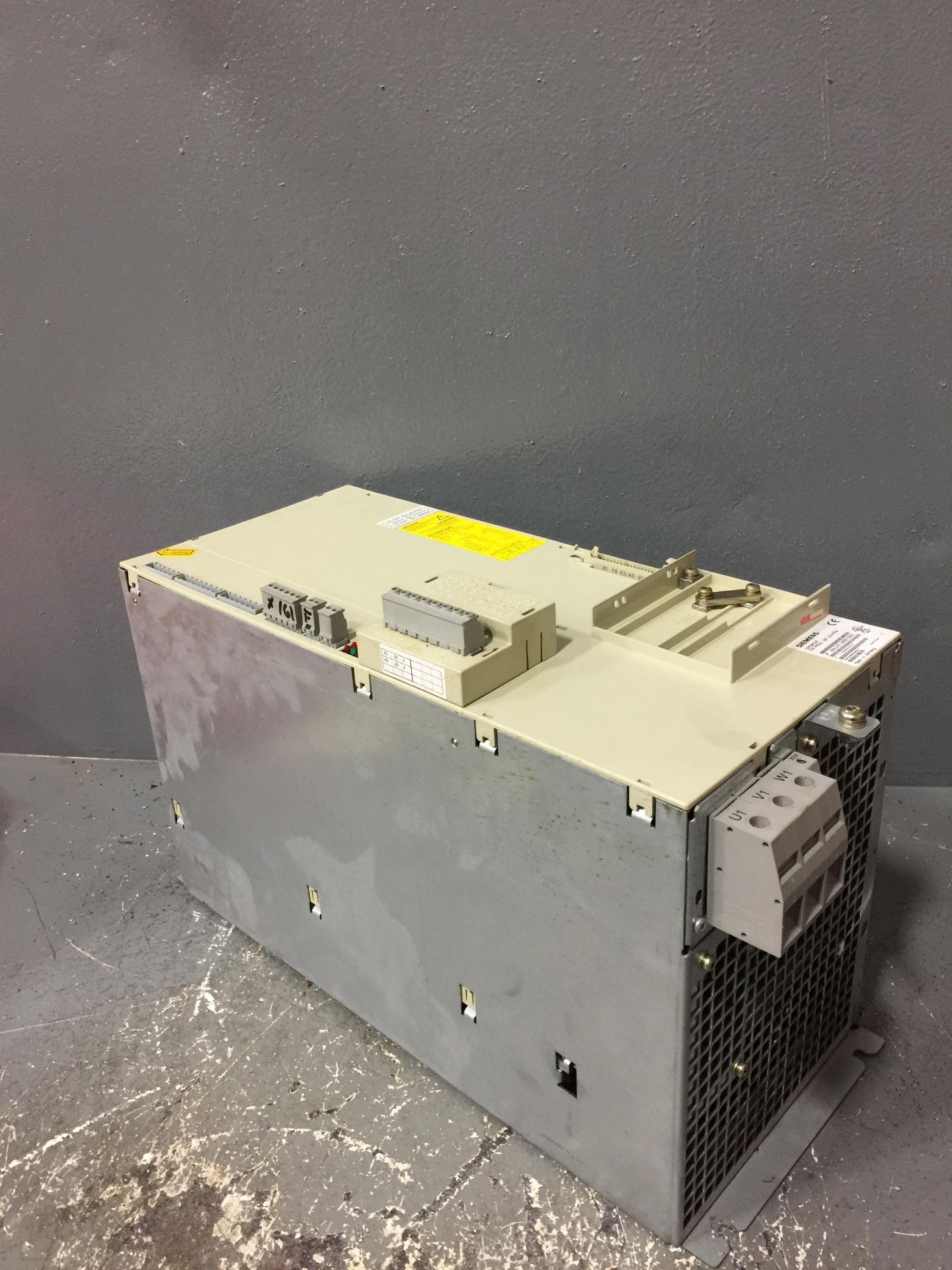 SIEMENS 6SN1145-1BA02-0CA1_SIMODRIVE E/R-MODUL INT. 36/47KW - Image 3 of 5