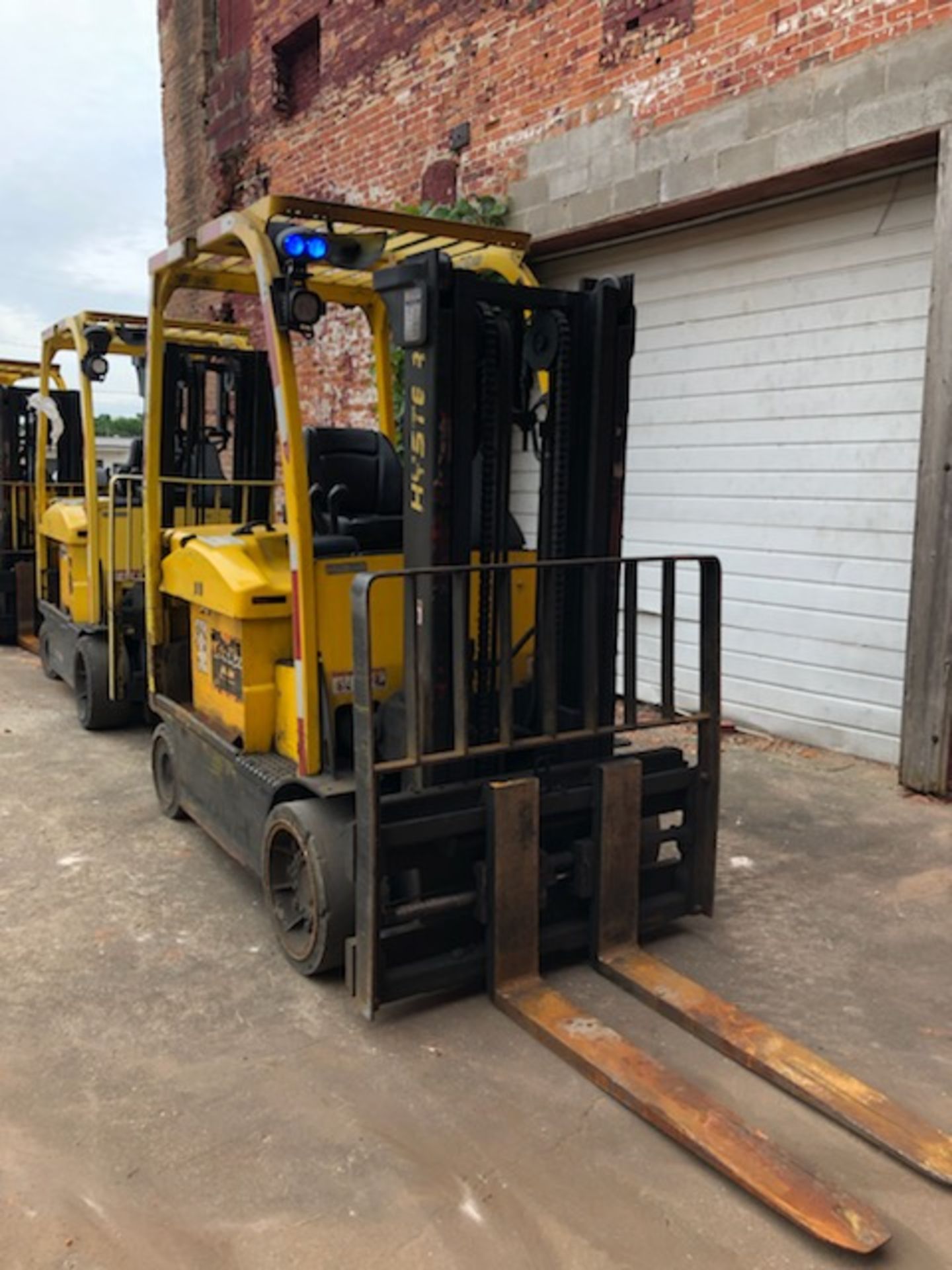 2013 Hyster 8,000 Lb Capacity Electric Forklift Model E80XN - Image 6 of 6