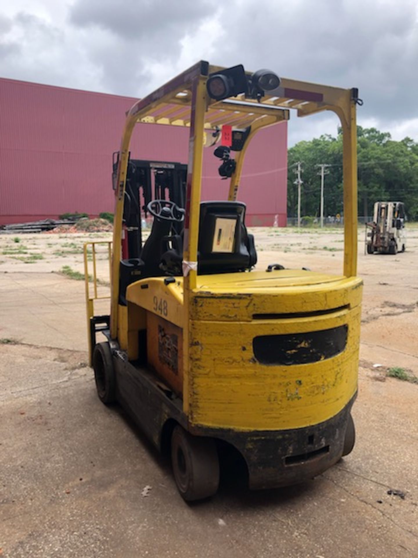 2013 HYSTER 8,000 LB CAPACITY ELECTRIC FORKLIFT MODEL E80XN - Image 5 of 5