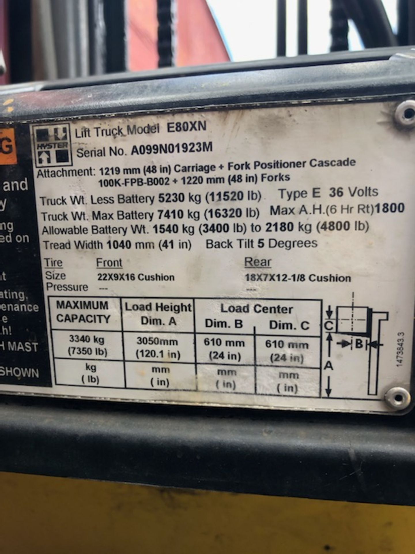 2013 HYSTER 8,000 LB CAPACITY ELECTRIC FORKLIFT MODEL E80XN - Image 2 of 5