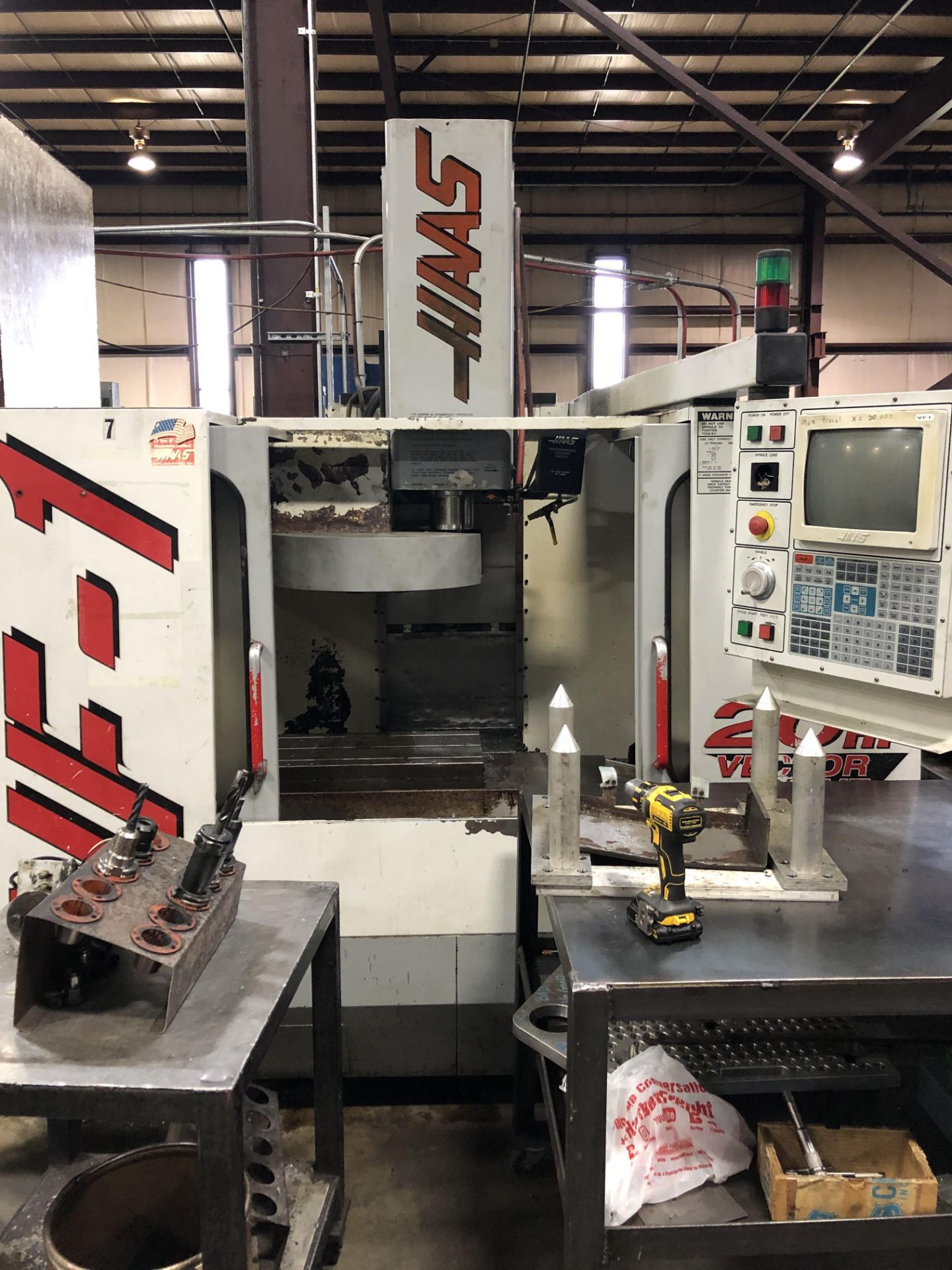 1999 HAAS VF 1 Vertical Machining Center - Image 2 of 8