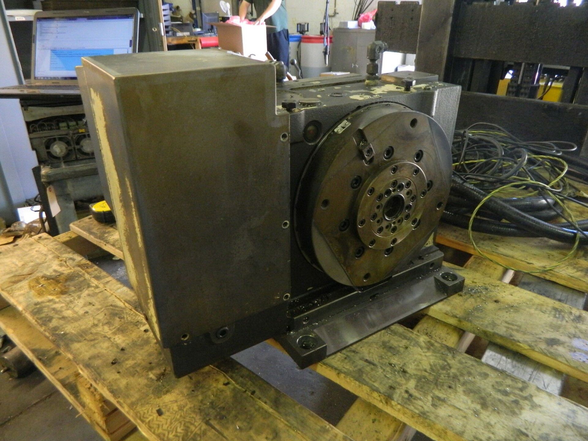 Tsudakoma 10" NC Rotary Table w/ Tailstock, # RB-250L - Image 7 of 9