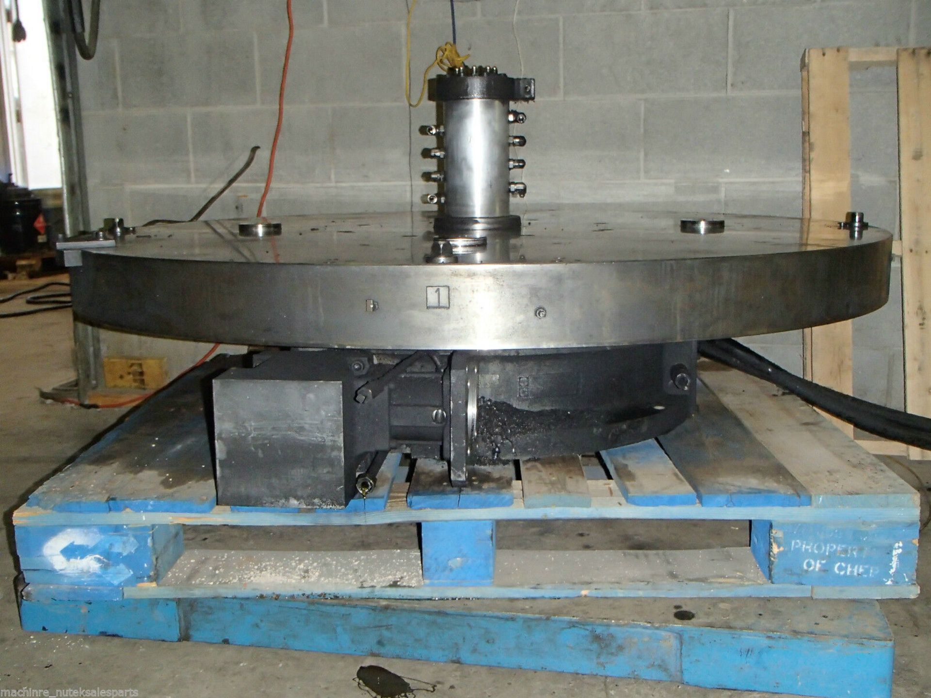 55" Fibrotakt Rotary Table - Image 2 of 7