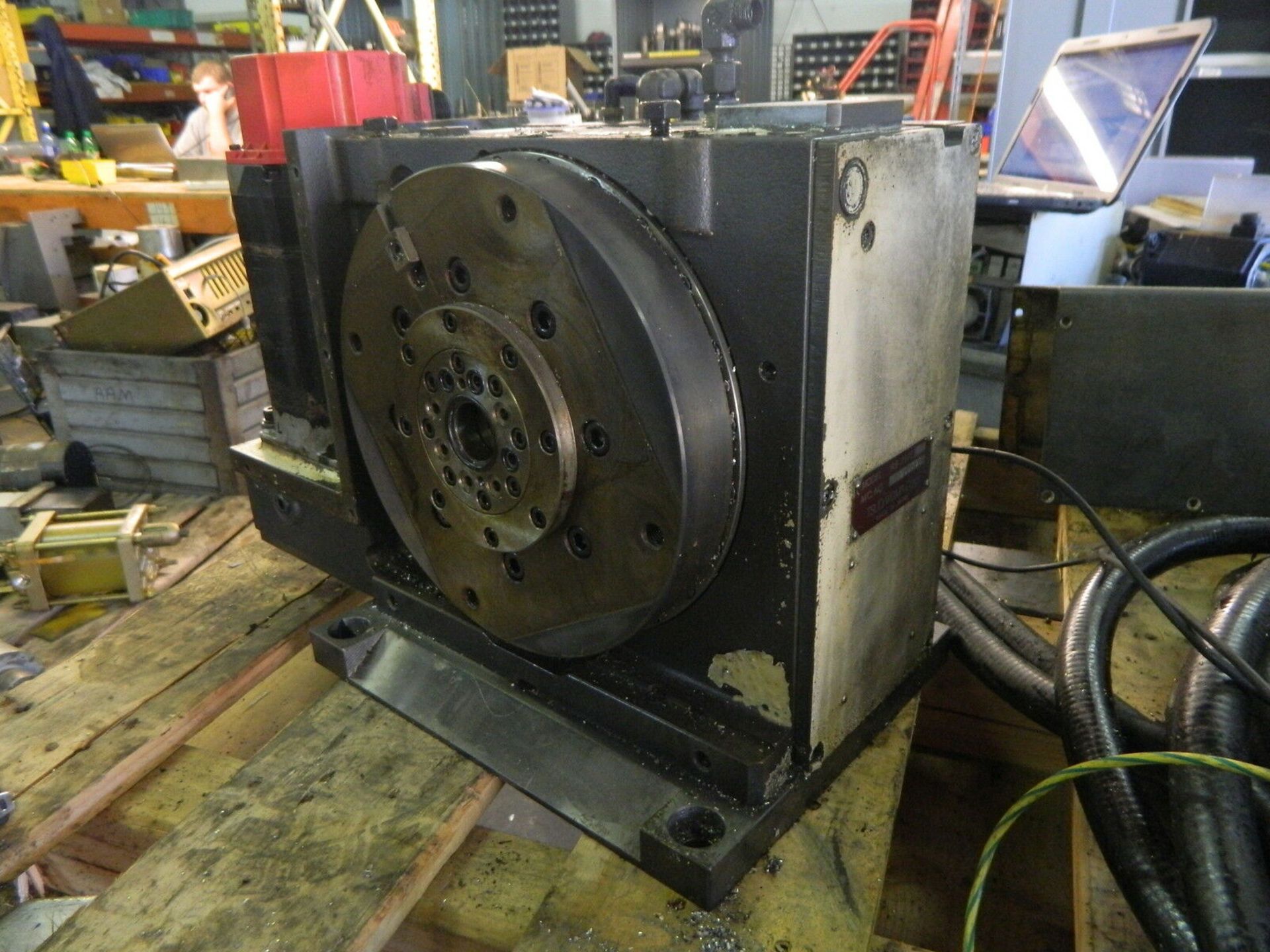 Tsudakoma 10" NC Rotary Table w/ Tailstock, # RB-250L - Image 2 of 9