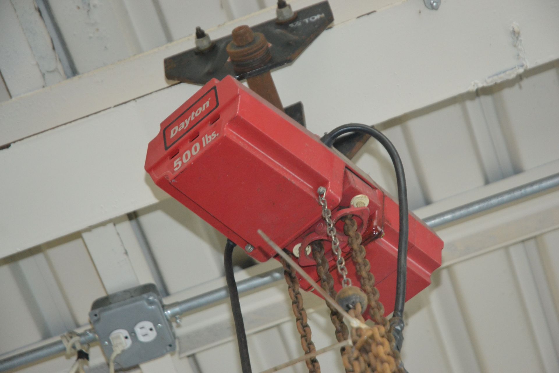 Dayton 500 lb. Electric Hoist with Trolley - Image 2 of 2