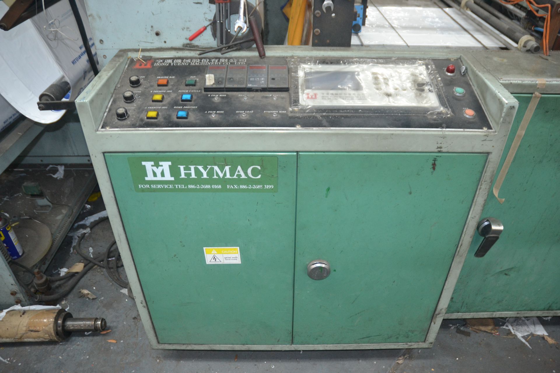 Hong Yueng Hymac 2-Line Jumbo Cutting Machine - Image 2 of 4