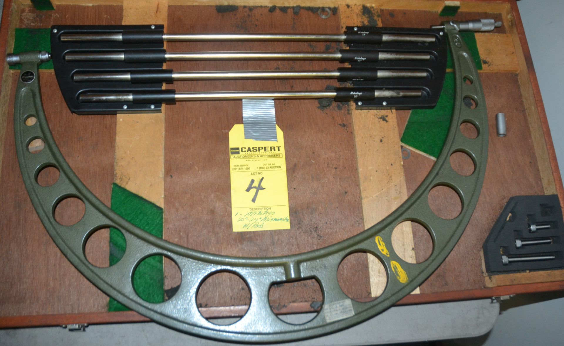 MITUTOYO 20"- 24" MICROMETER WITH ROD