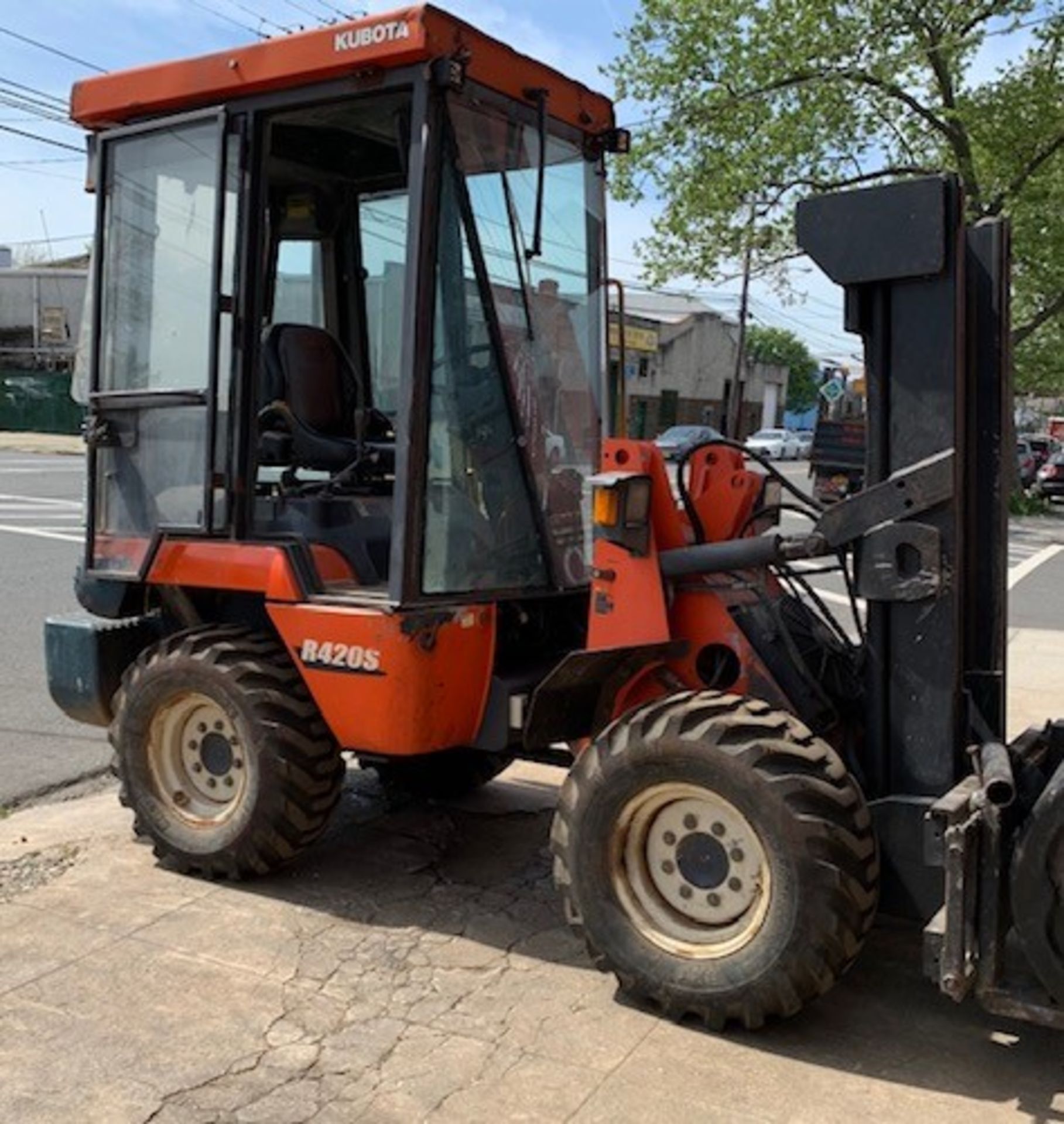 Kubota R42OS Forklift (8114 Hours)