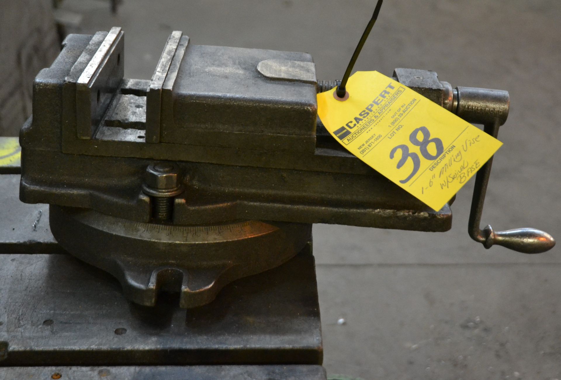 6" Milling Vise with Swivel Base