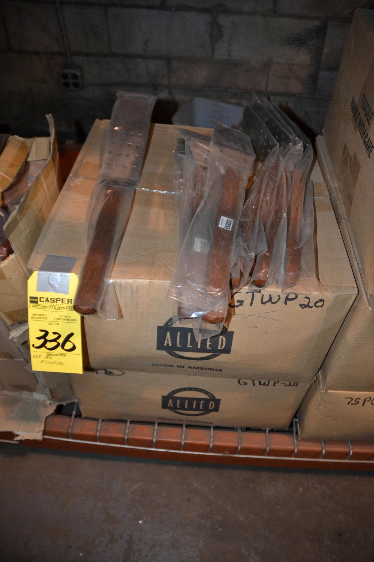 Wood Handle, Round-Perforated Spatulas