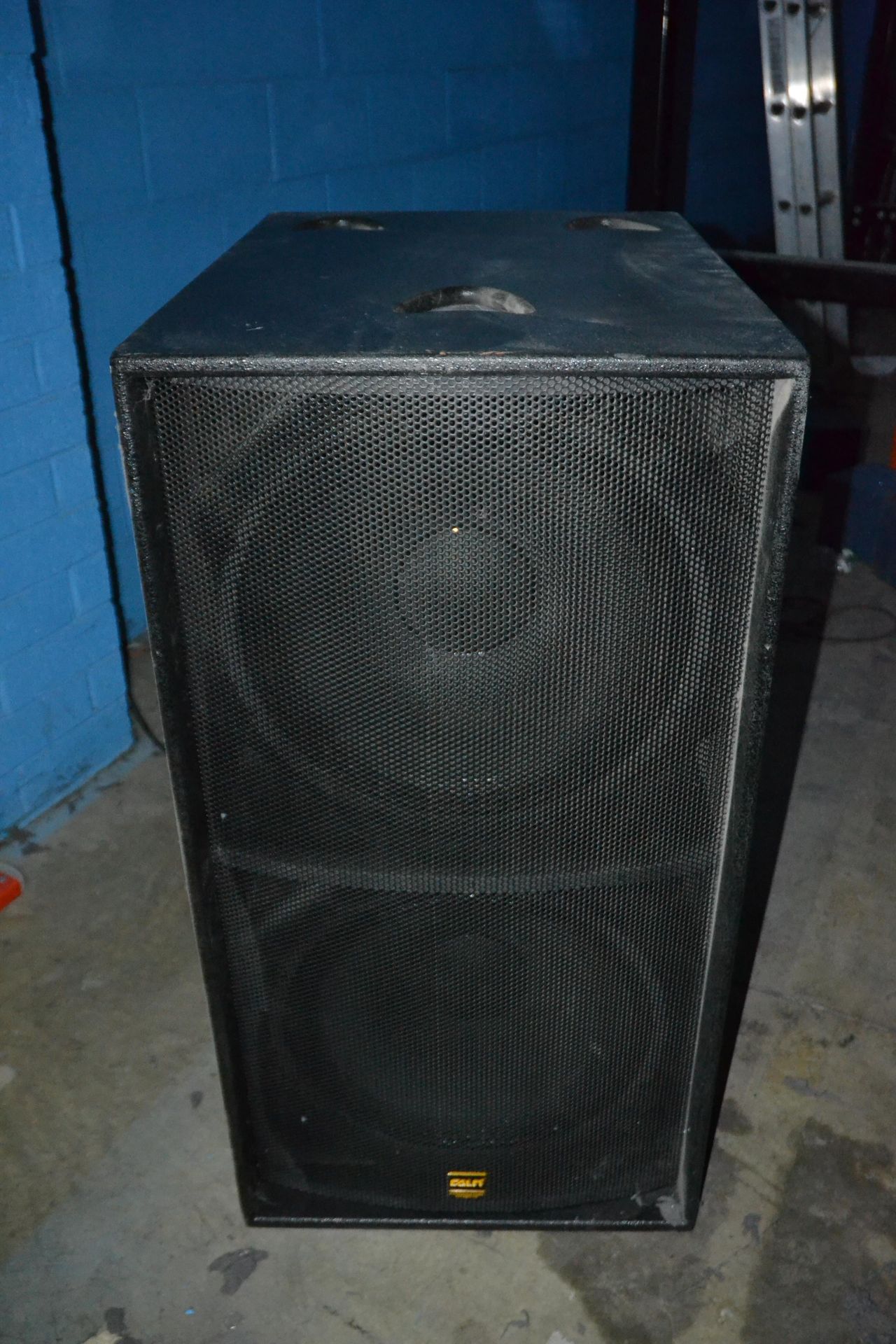 CALM Professional Subwoofers F-218