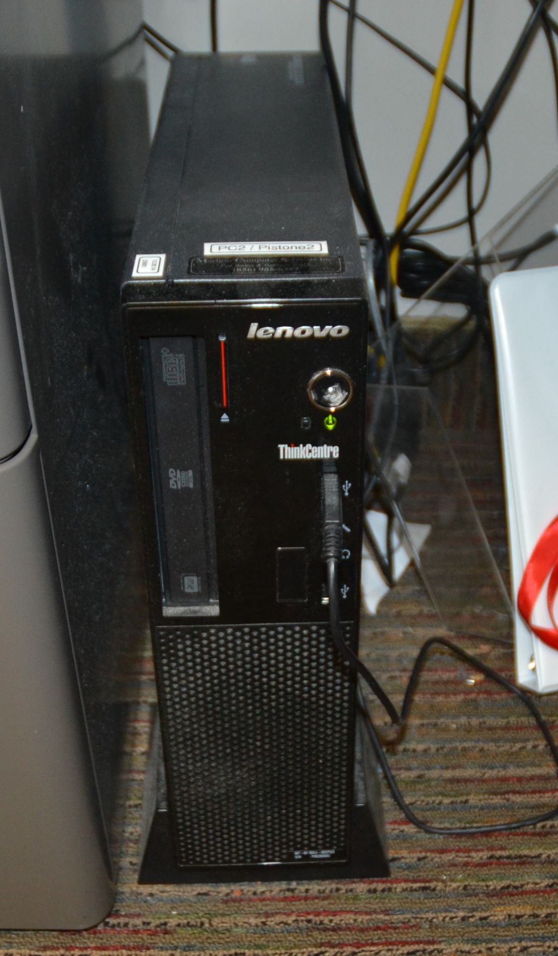 Lenovo ThinkCentre Computers - Image 2 of 4