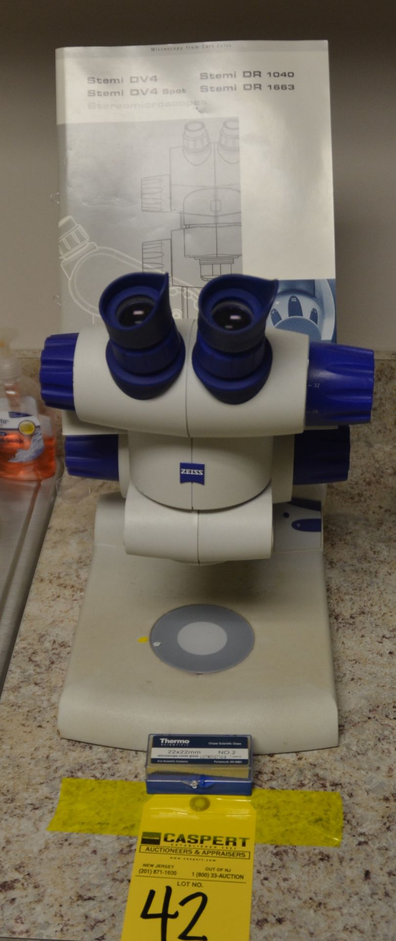 Zeiss Stemi DV4 Stereomicroscope with Manual